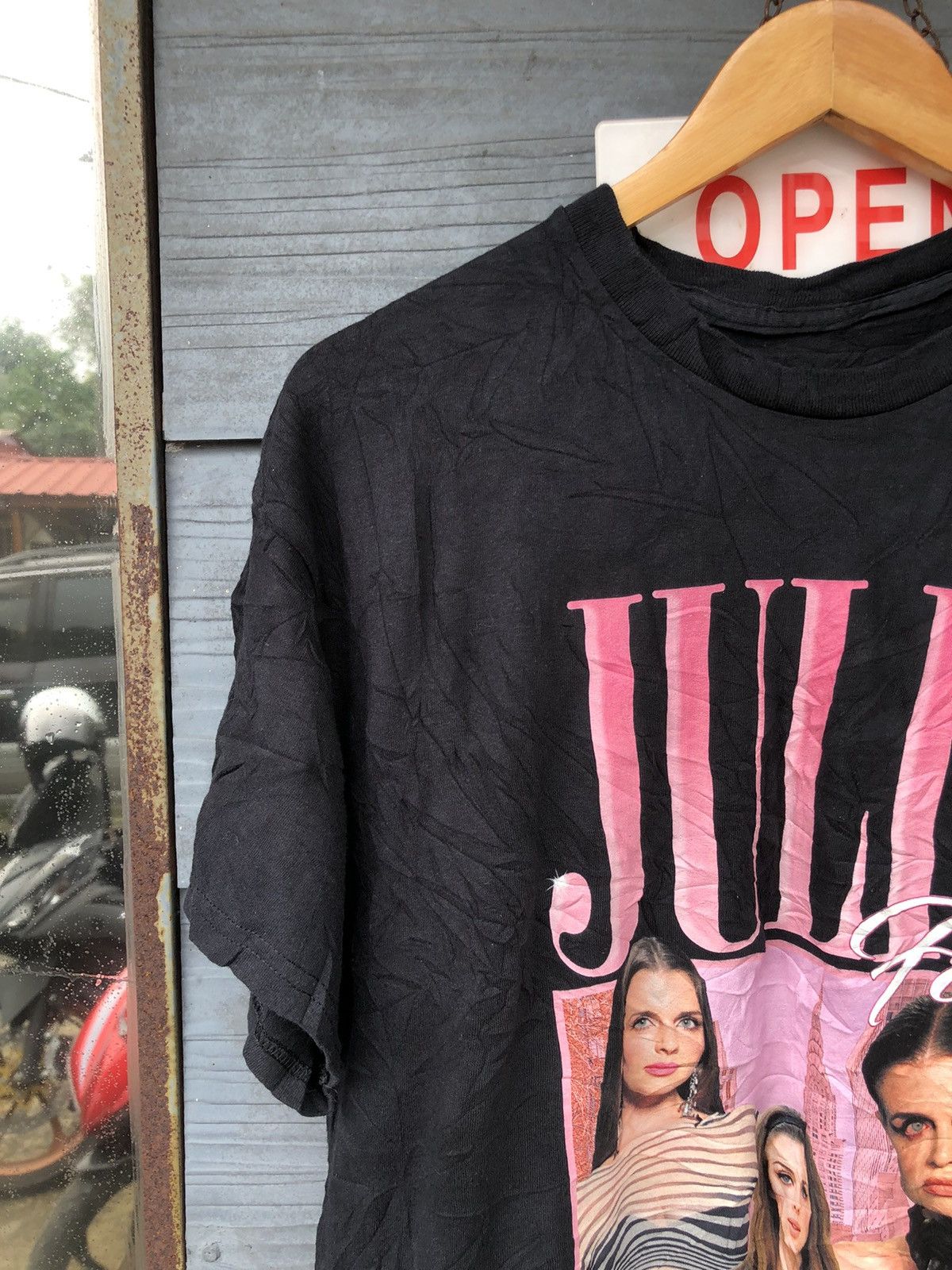 Rap Tees × Vintage Julia Fox Supermodel Photo Tee Size US L / EU 52-54 / 3 - 4 Thumbnail