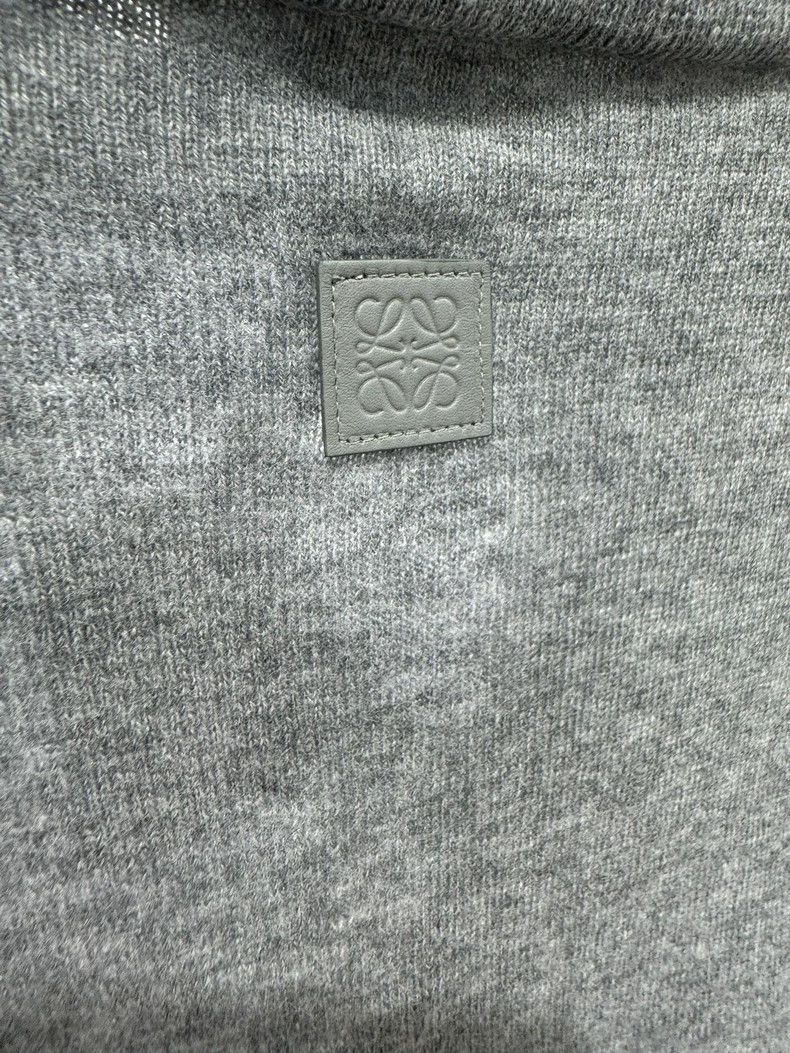 Other LOEWE Men's sweater grey wool sweater long sleeve open shi Size US S / EU 44-46 / 1 - 4 Thumbnail