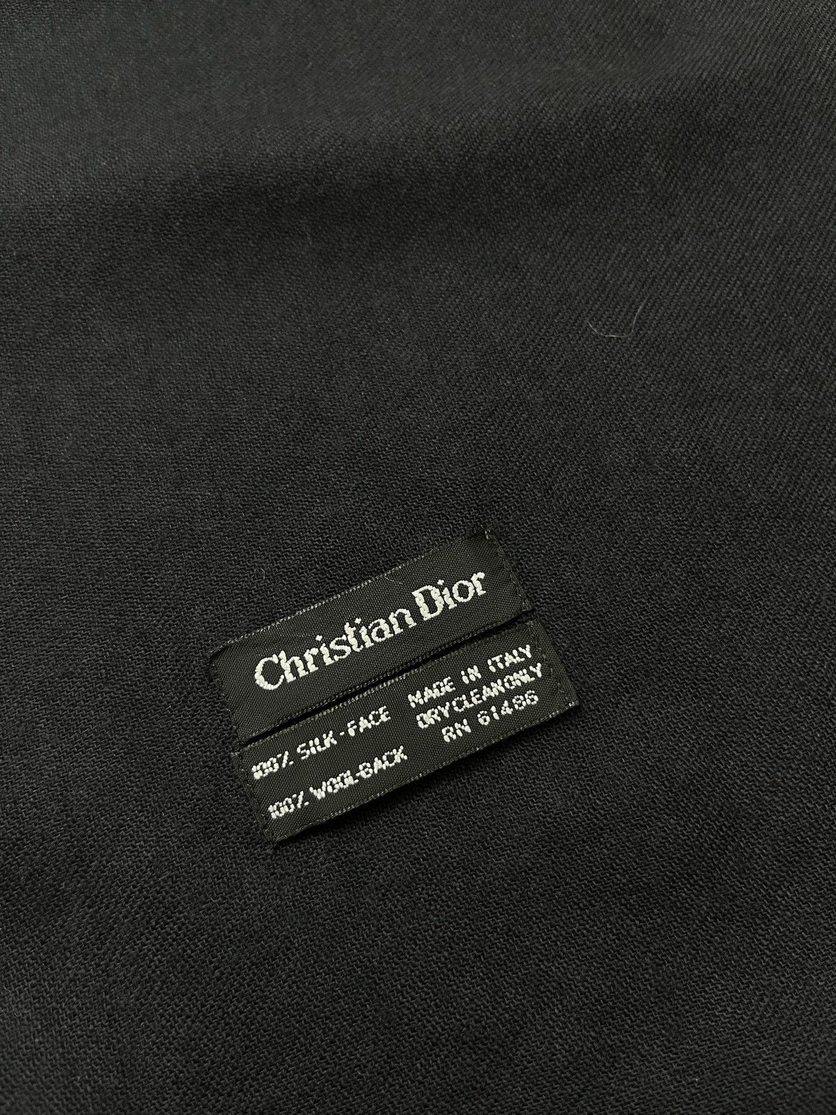 Dior 🔥🔥🔥STEALS CHRISTIAN DIOR SCARF/MUFFLER Size ONE SIZE - 9 Thumbnail