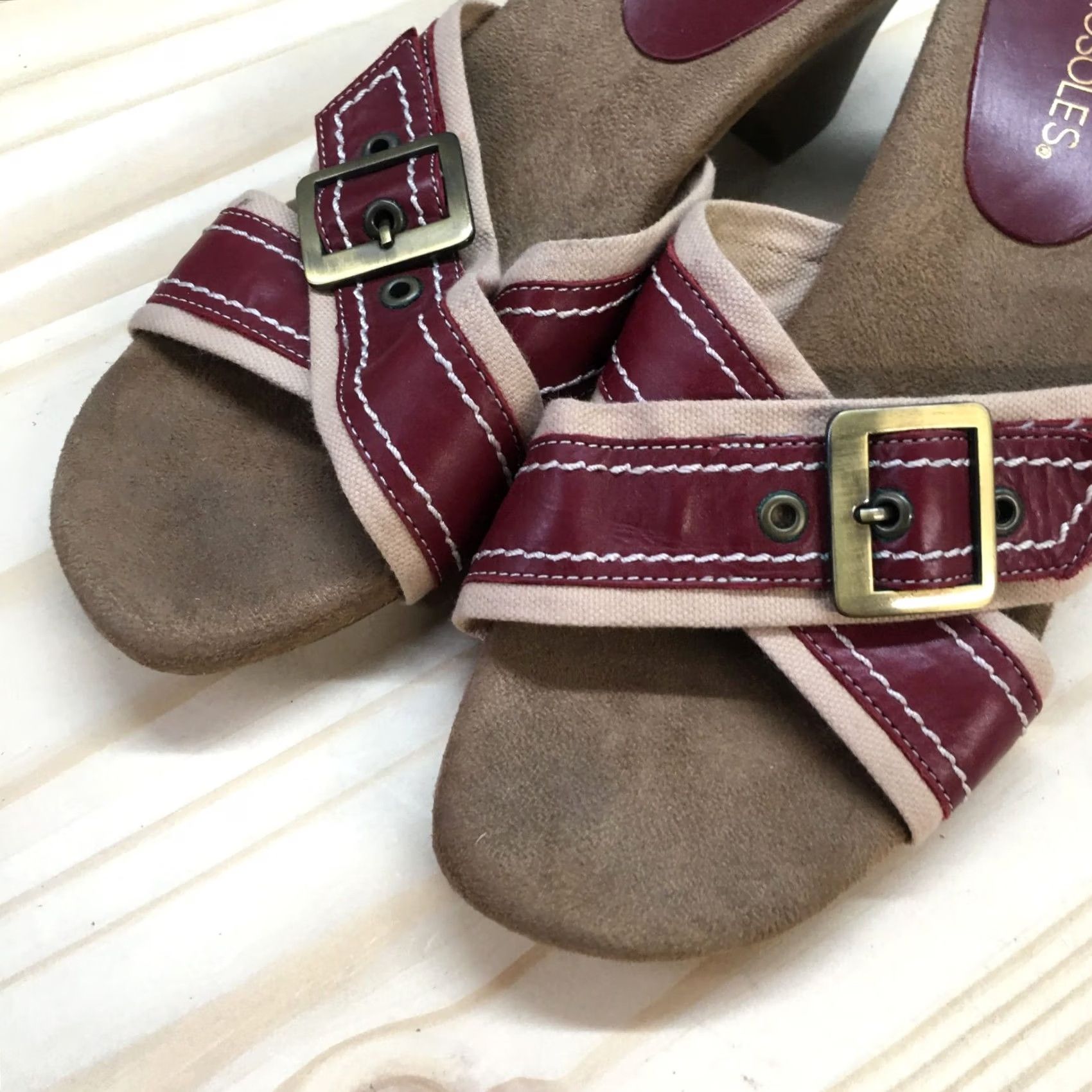 Vintage Aerosoles Algebra Slide Heels Womens 9.5 Maroon Buckle Strap Open Toe Leather Slidi Size US 10 / IT 40 - 4 Thumbnail