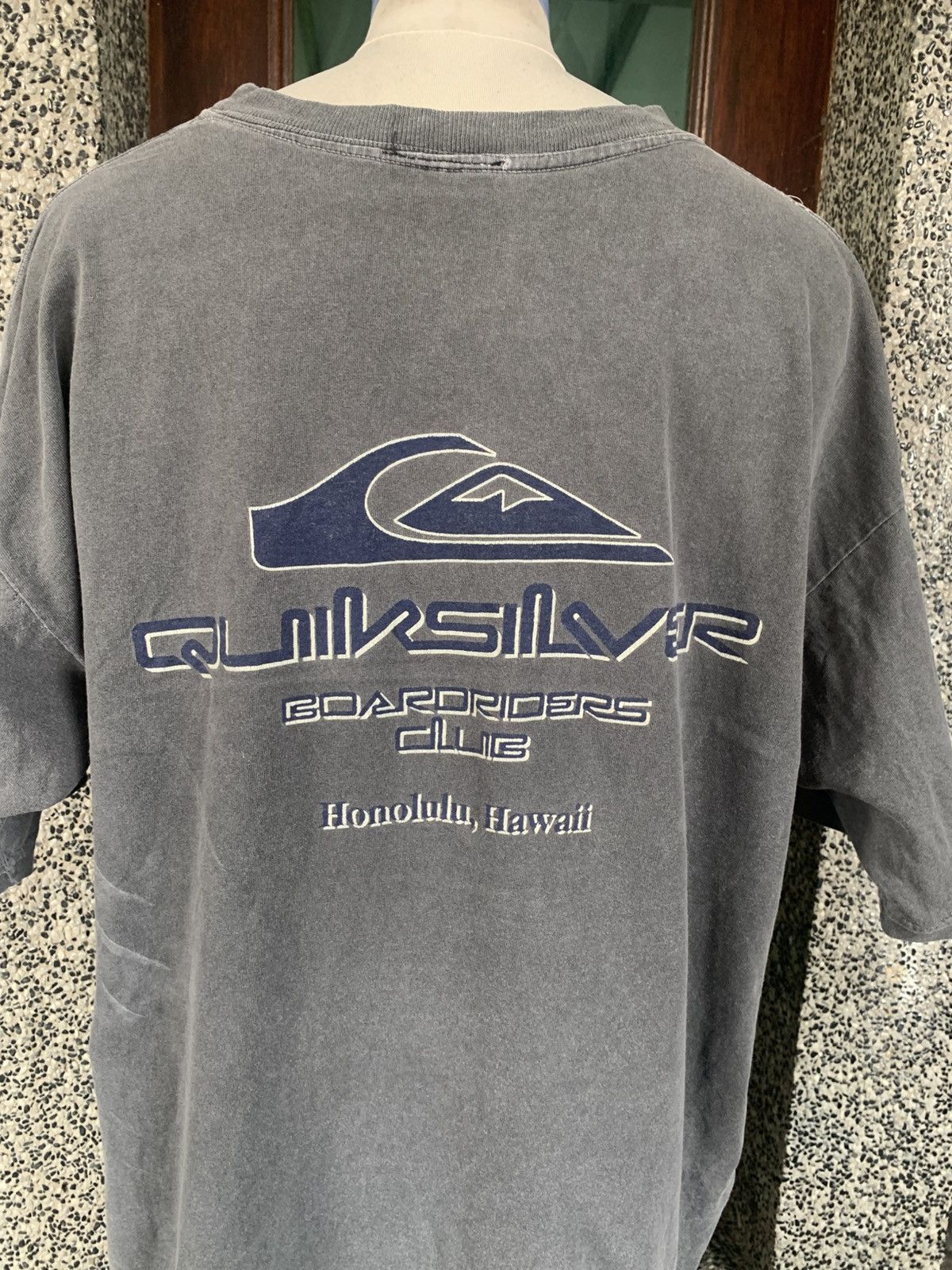 Quiksilver Vintage 90s Quiksilver Board Riders Club Surf Surfing Tshirt Size US M / EU 48-50 / 2 - 2 Thumbnail