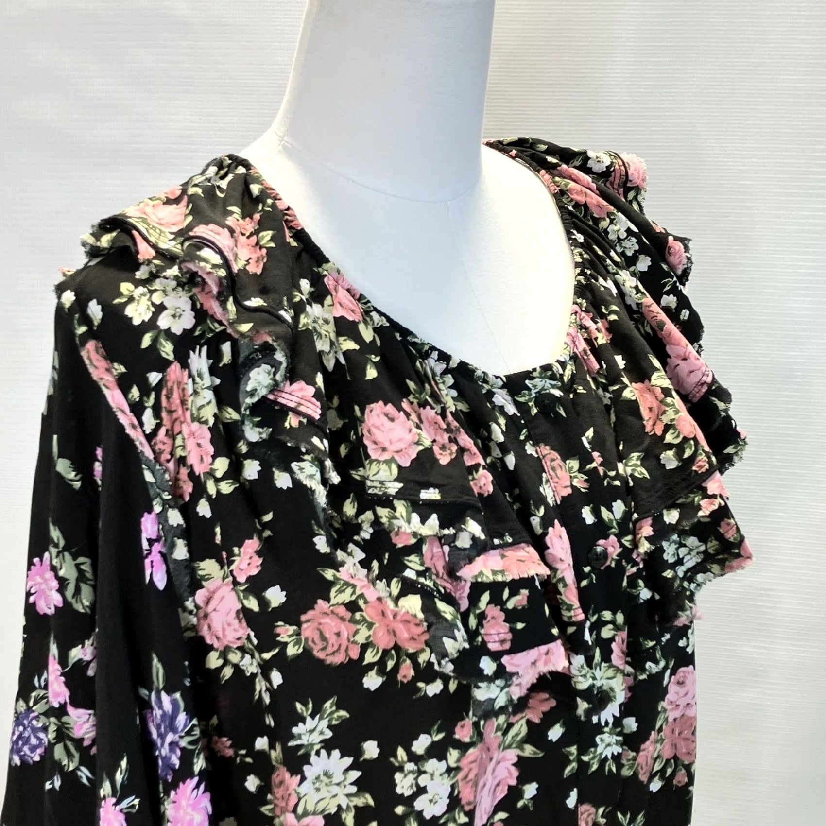 Free People FREE PEOPLE Loretta Floral Printed Tunic Blouse Bell Sleeve Oversized Small Womens Blouse Floral Bohemian Shirt - Short Description: N/A Size S / US 4 / IT 40 - 2 Thumbnail