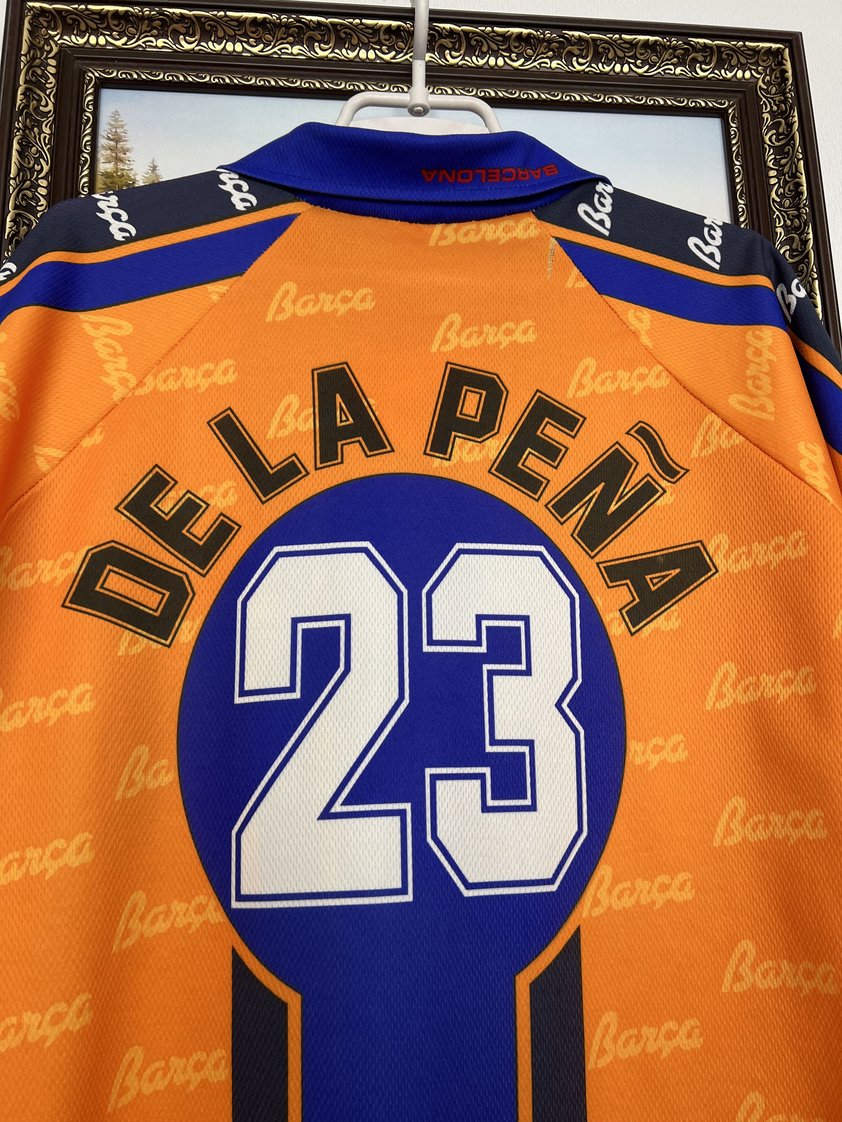 Vintage Barcelona football shirt Soccer Replica Jersey De La Pena Size US L / EU 52-54 / 3 - 9 Thumbnail