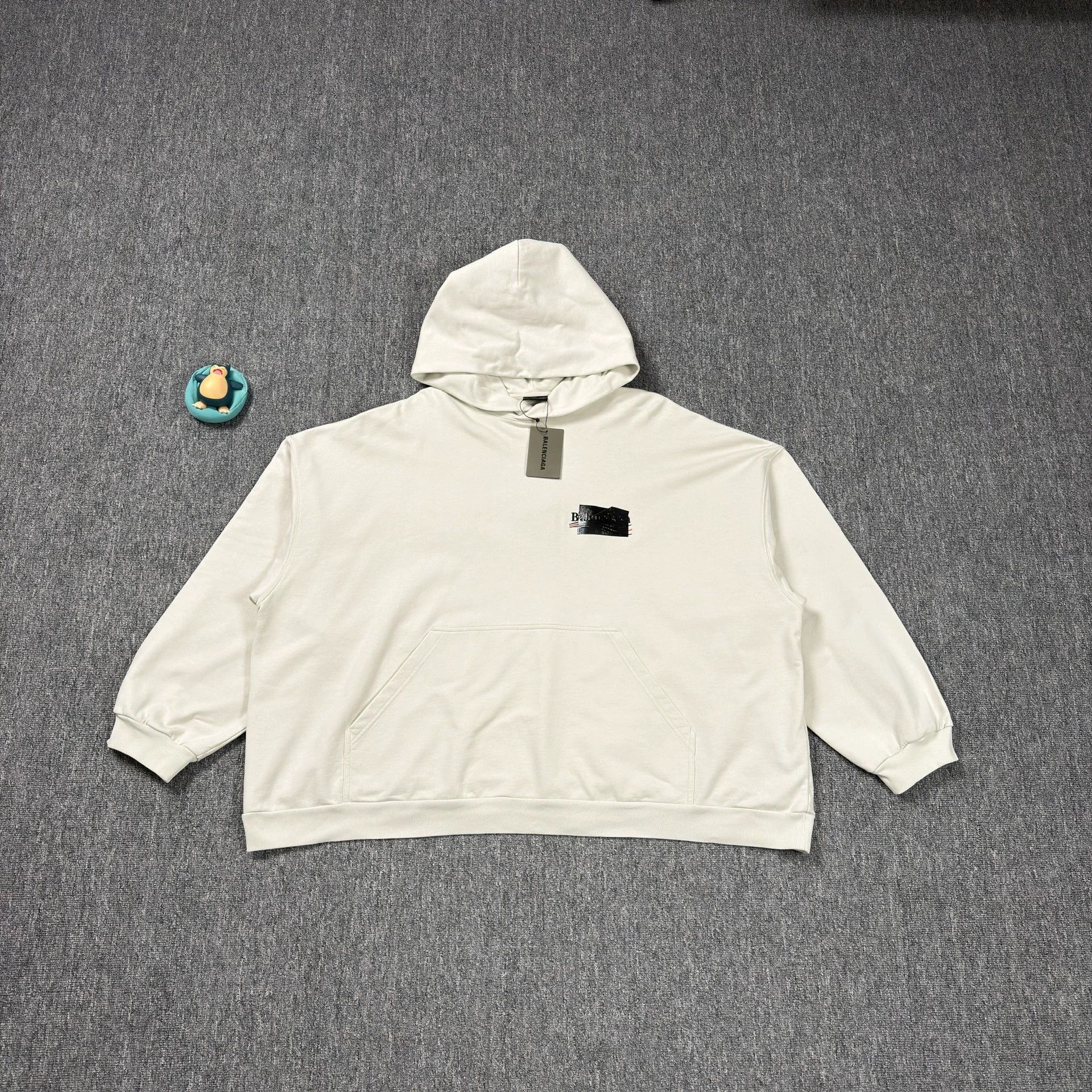 Balenciaga Balenciaga White Hooded Sweatshirt with Cola Cover Size M / US 6-8 / IT 42-44 - 1 Thumbnail