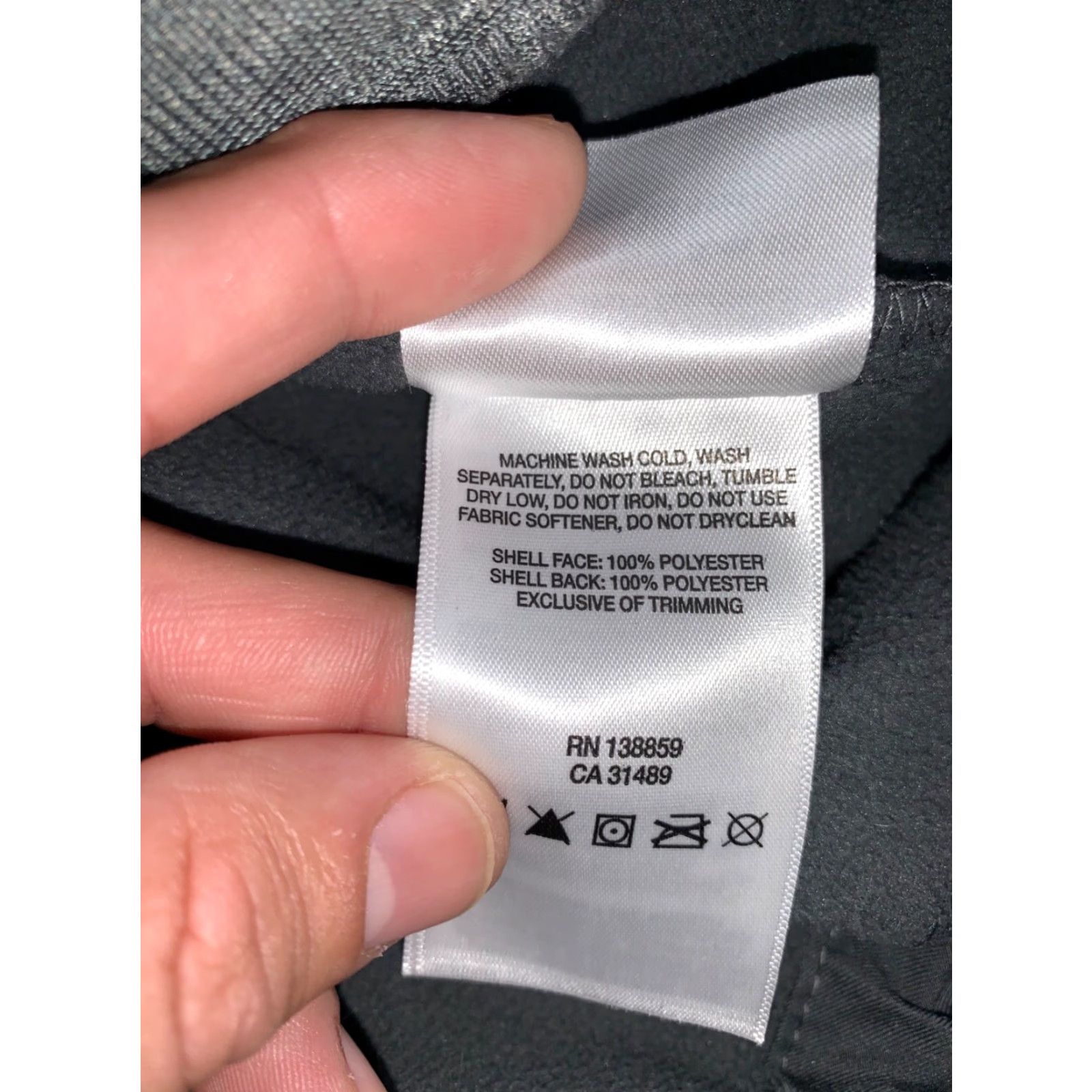 Vintage Columbia Full Zip Jacket Gray S Polyester Fleece Lining Outdoor Casual Unisex Adults Basic Jacket Travel 4289 Size US S / EU 44-46 / 1 - 4 Thumbnail