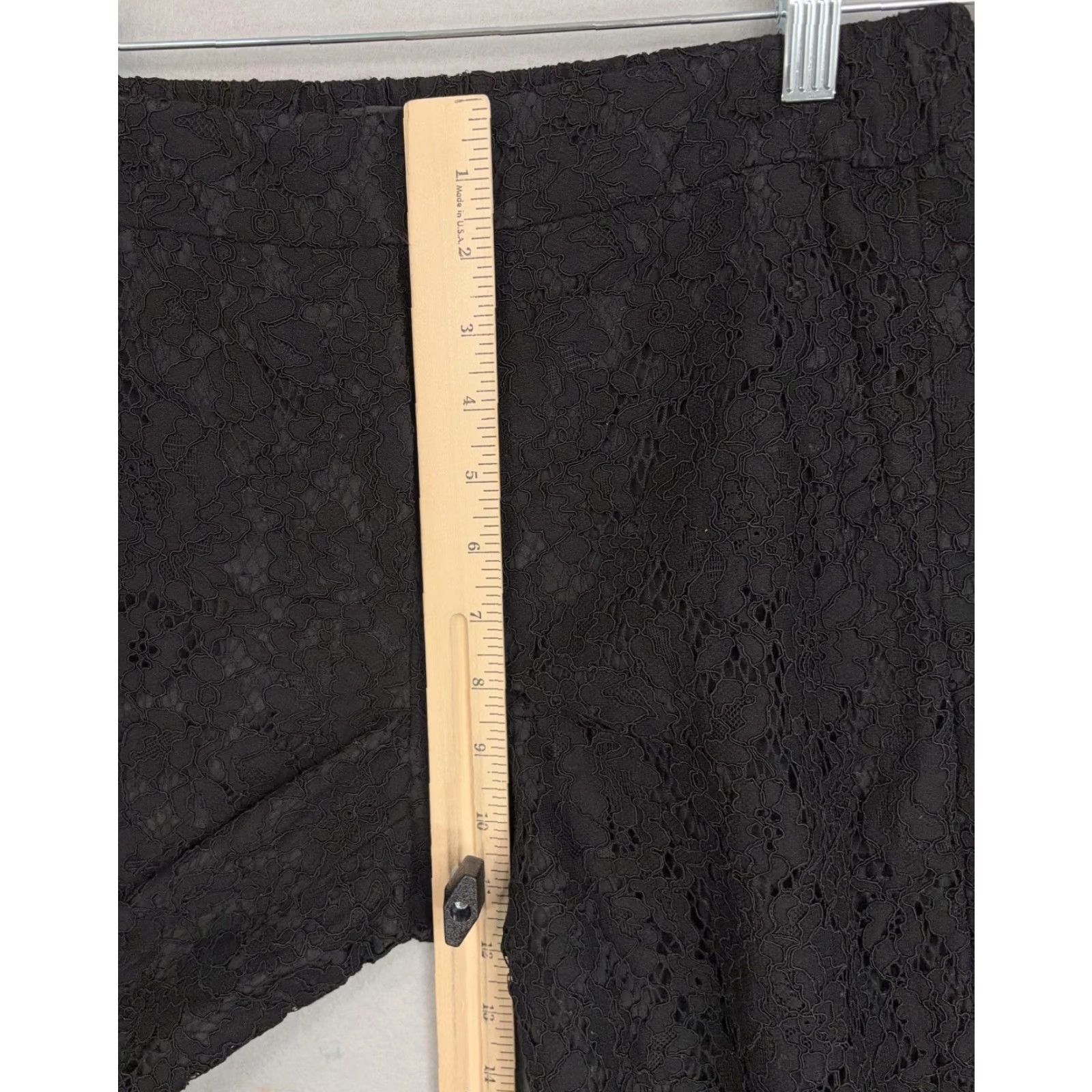 J.Crew J.CREW Pants Womens 4 Black Floral Lace Cropped Tapered Pull On Lined Dressy Size 27" / US 4 / IT 40 - 4 Thumbnail