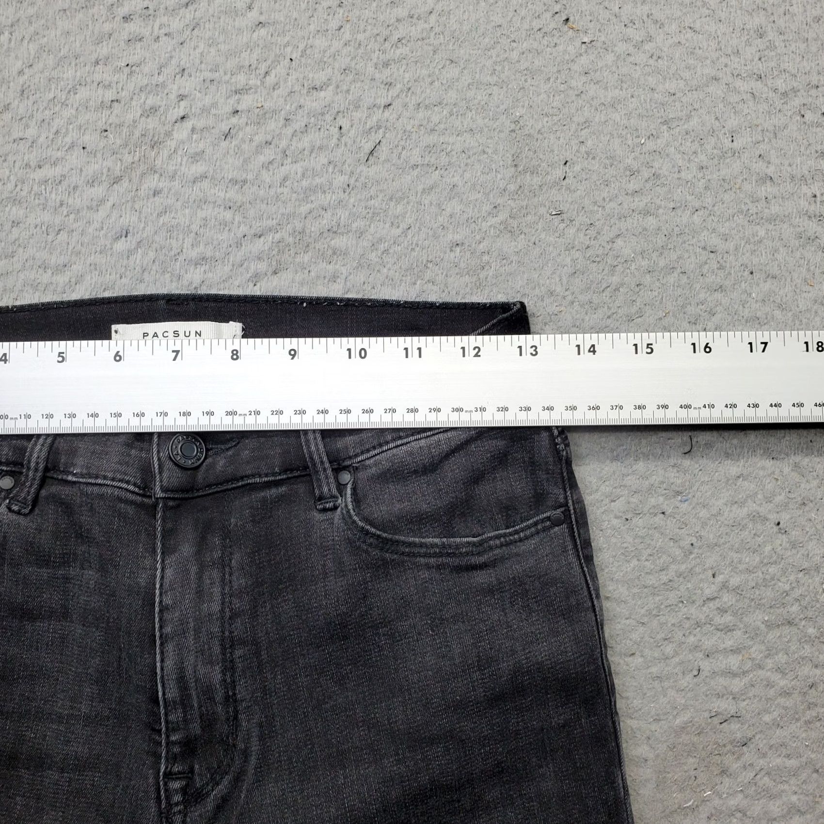 Pacsun PacSun Jegging Jeans Women 26 High Rise Dark Wash Distressed Cuffed Hem Shirt? Size 26" / US 2 / IT 38 - 6 Thumbnail