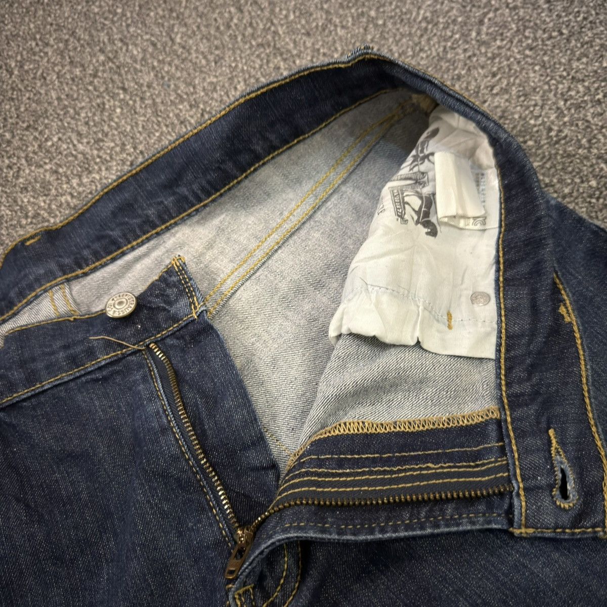 Levi's Made & Crafted 🔥 Y2k Levis 511 Denim W36 Size US 36 / EU 52 - 13 Thumbnail