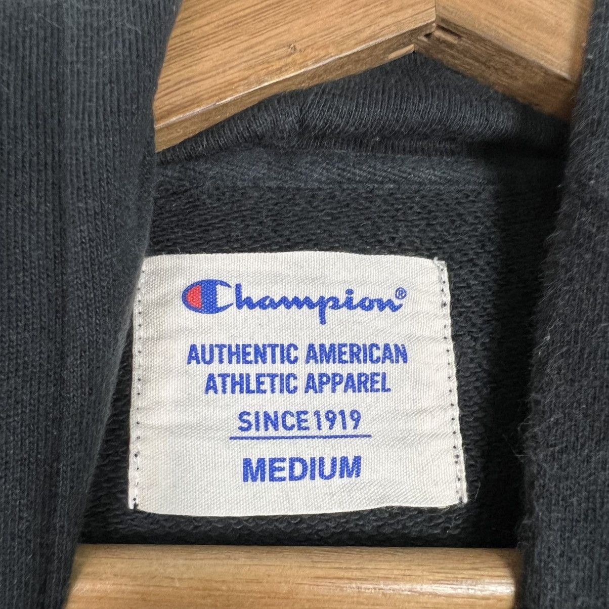 Champion CHAMPION Black Plain Pullover Hoodie Sweatshirt #4085-C186 Size US M / EU 48-50 / 2 - 10 Thumbnail