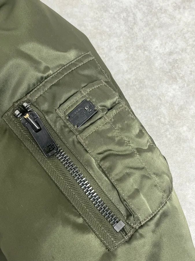 Diesel 2000s Diesel Khaki Bomber Jacket Size US S / EU 44-46 / 1 - 9 Thumbnail