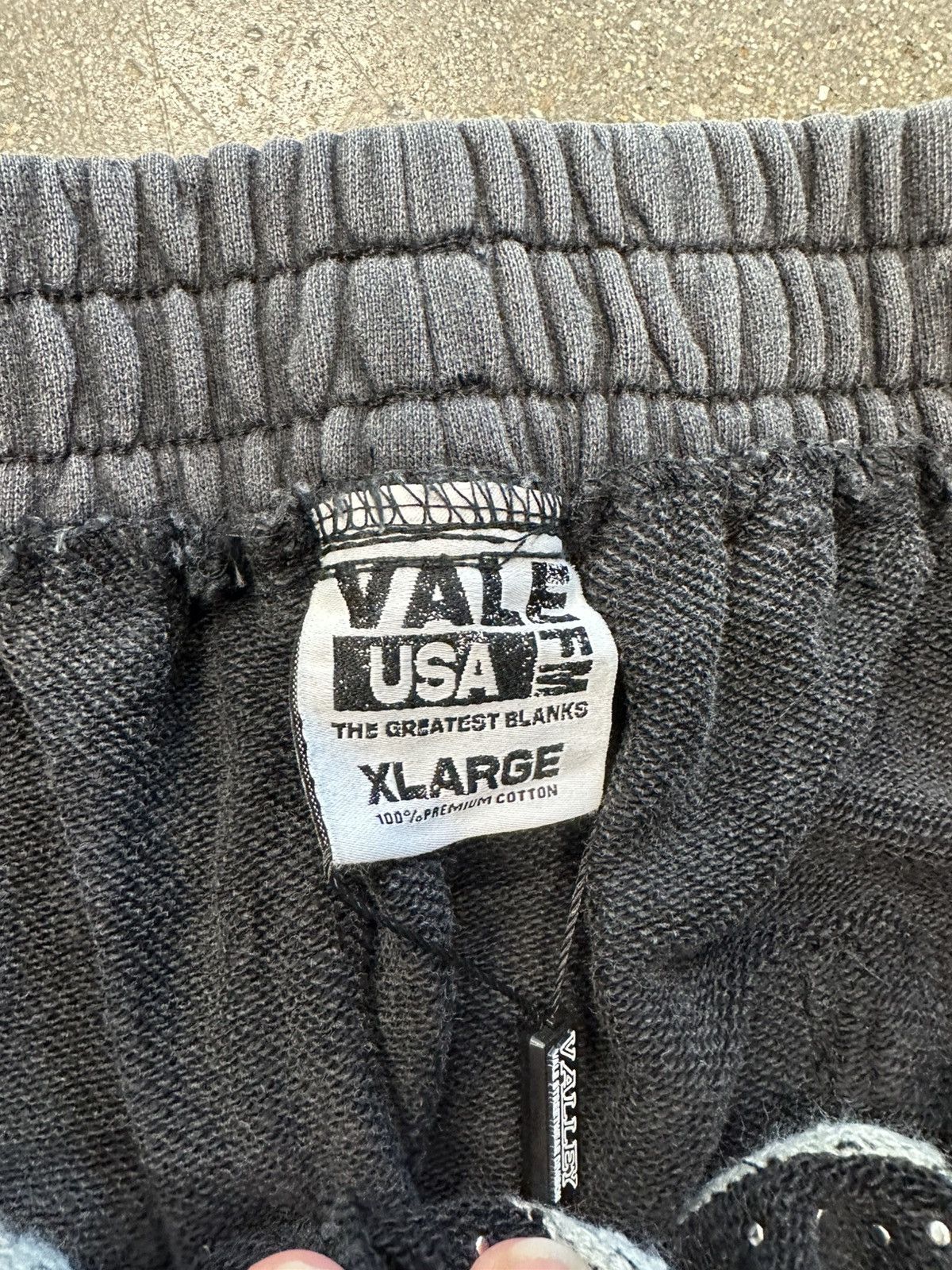 Vale Vale Forever Skittles Sweatpants Faded Black Size US 36 / EU 52 - 3 Thumbnail