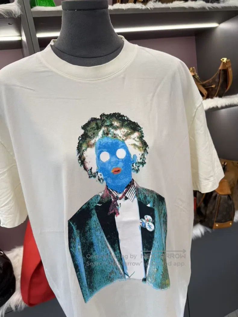 Louis Vuitton Louis Vuitton Frankenstein printed half sleeve T-shirt Size US L / EU 52-54 / 3 - 6 Thumbnail