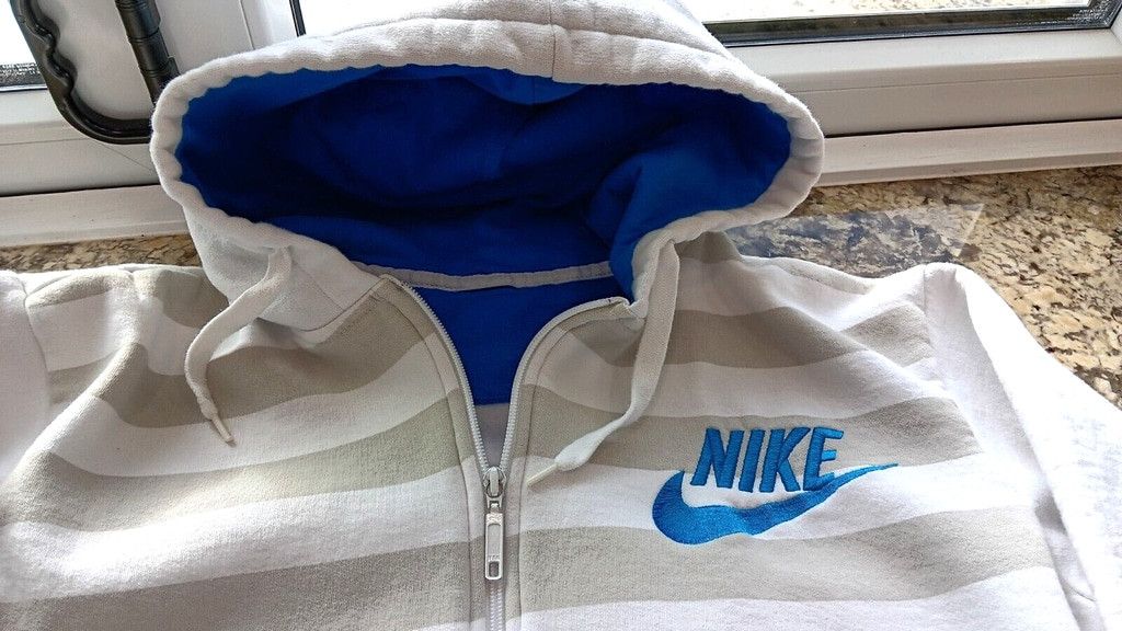Nike 1990's Nike Made In Canada Zip Up Hoodie Sweater White Gray Size US M / EU 48-50 / 2 - 13 Thumbnail