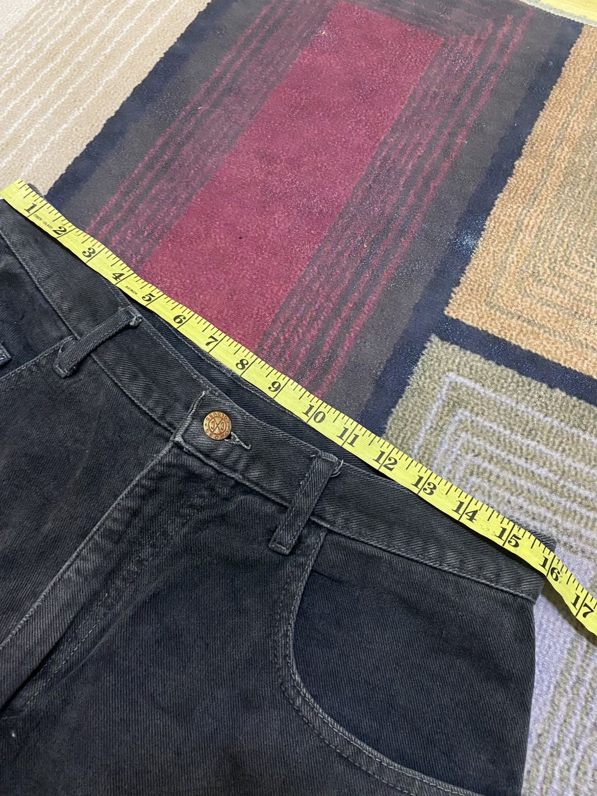 Cross Colours VINTAGE CROSS COLOURS BAGGY DENIM SHORT Size US 32 / EU 48 - 9 Thumbnail