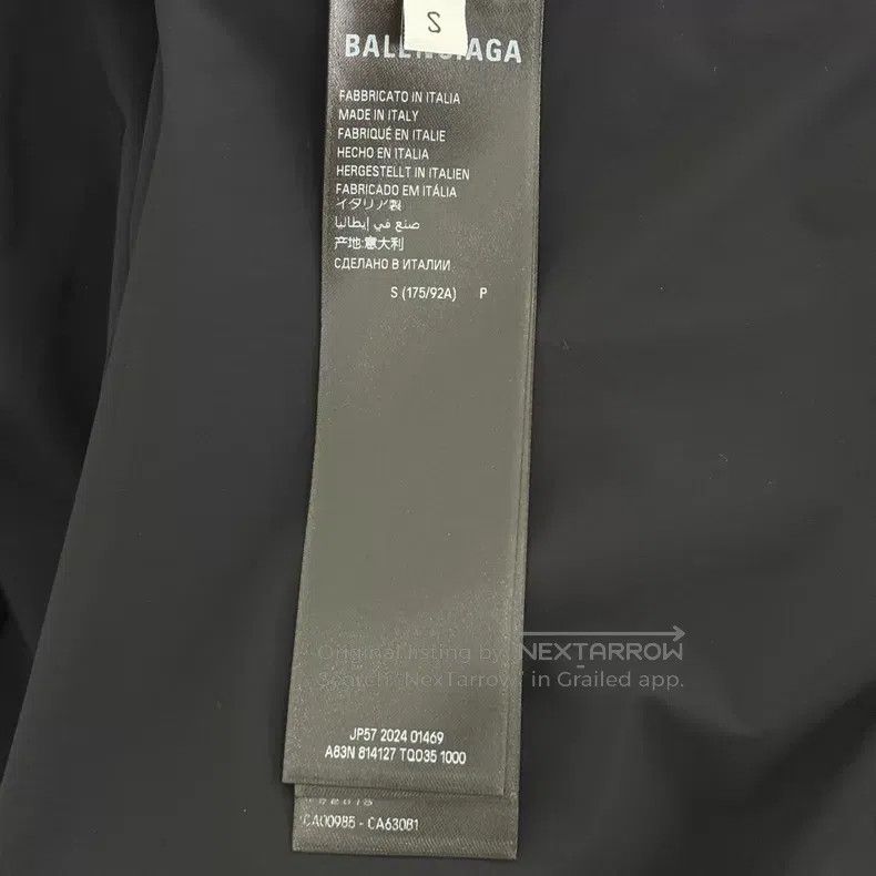 Balenciaga Balenciaga Black hooded windbreaker jacket Size US S / EU 44-46 / 1 - 4 Thumbnail