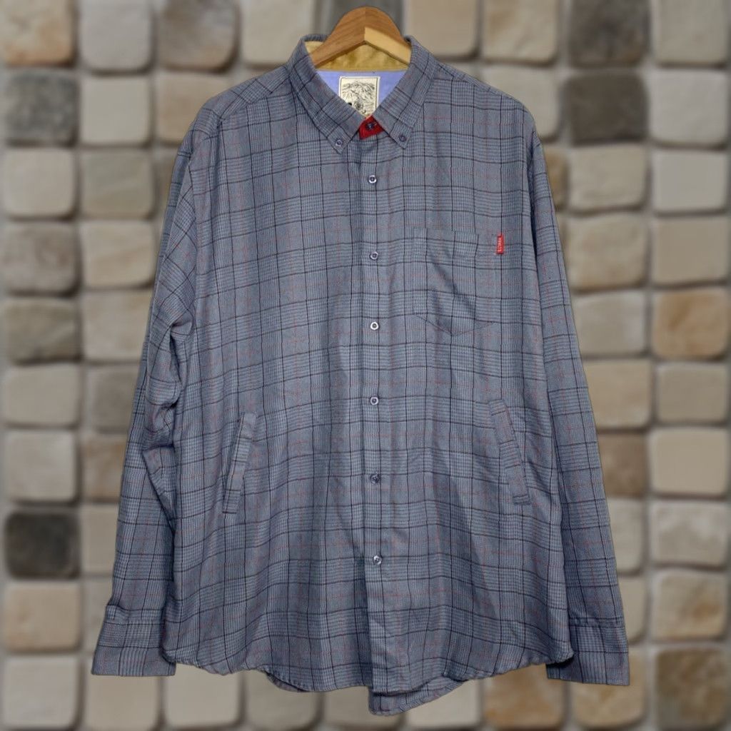 Vintage RSVLTS The Draper Long Sleeve Plaid Flannel Shirt Pockets Sz 2XL Men’s Shirts 2XL Gray Button-Up Size US XXL / EU 58 / 5 - 1 Thumbnail