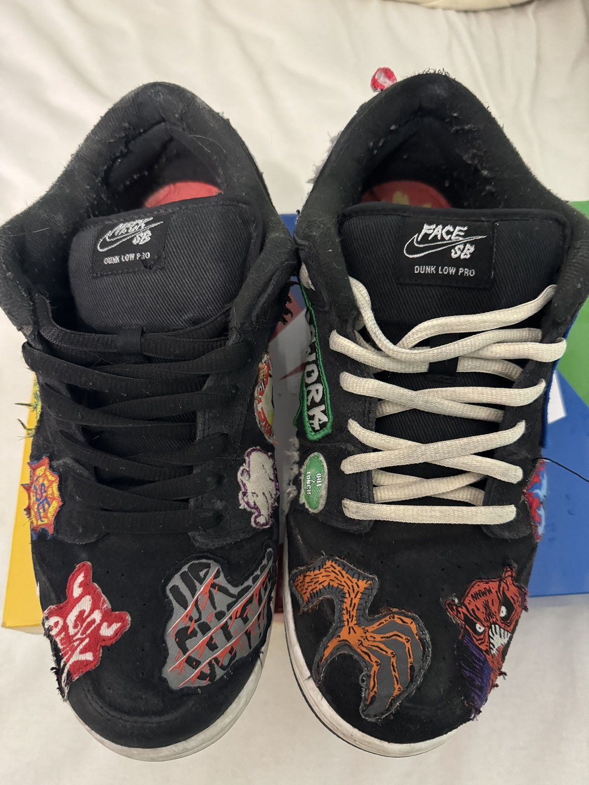 Neckface × Nike Nike Dunk SB low x Neckface Size US 9.5 / EU 42-43 - 2 Thumbnail