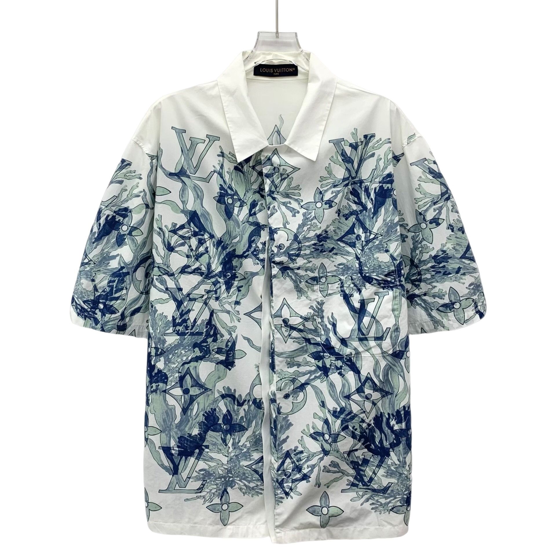 Louis Vuitton Louis Vuitton Monogram Waterweed Short Sleeve Shirt L Size US L / EU 52-54 / 3 - 1 Thumbnail
