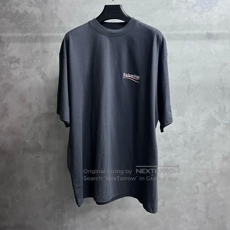 Balenciaga Balenciaga Grey Letter Logo Print Short Sleeve Size US S / EU 44-46 / 1 - 1 Thumbnail