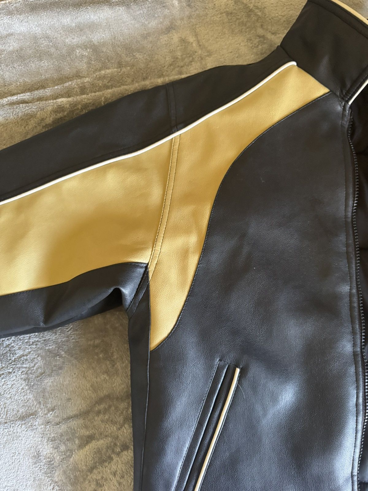 NFL × Vintage VINTAGE NFL NEW ORLEANS SAINTS BLACK LEATHER JACKET Size US XL / EU 56 / 4 - 5 Thumbnail
