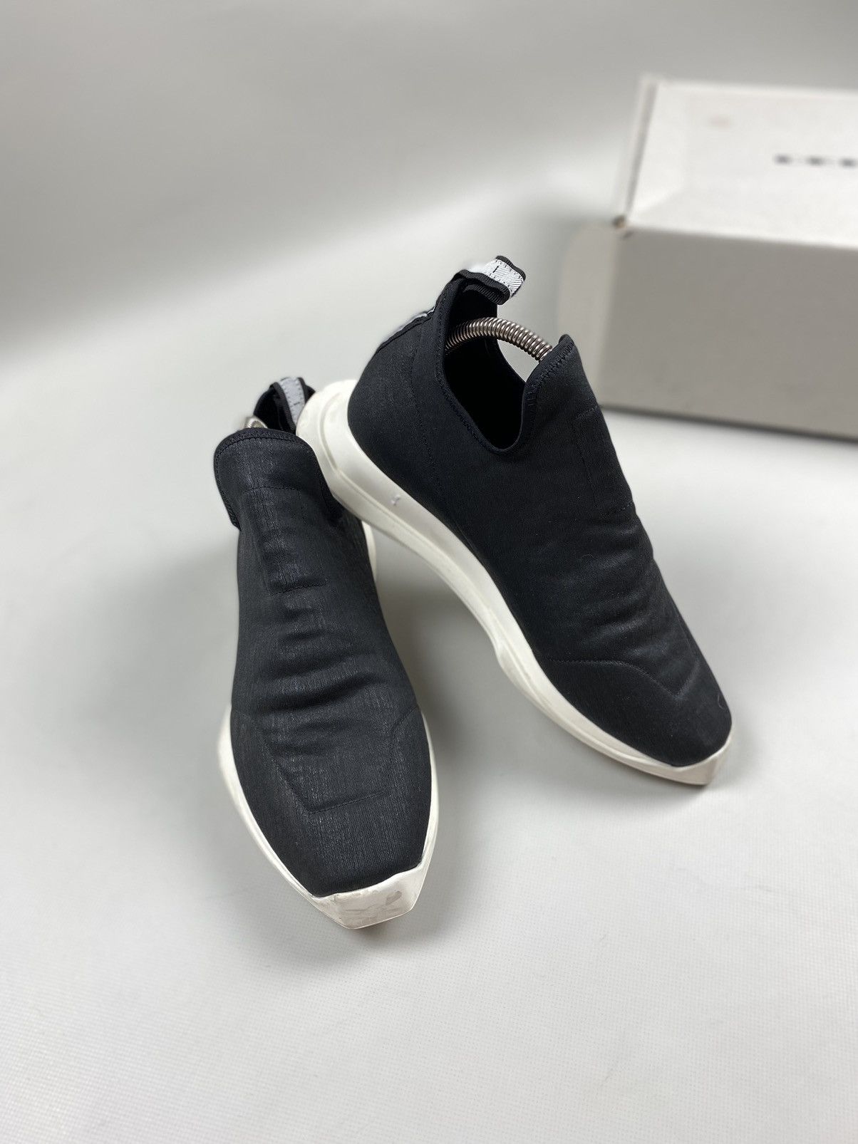 Rick Owens Drkshdw New! Rick Owens DRKSHDW avant-garde low top sneaker shoes Size US 9 / IT 39 - 16 Thumbnail