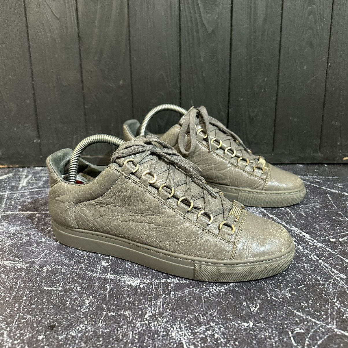 Balenciaga Balenciaga Arena wmn’s Leather Low Top Sneakers Size 38 Size US 8 / IT 38 - 2 Thumbnail