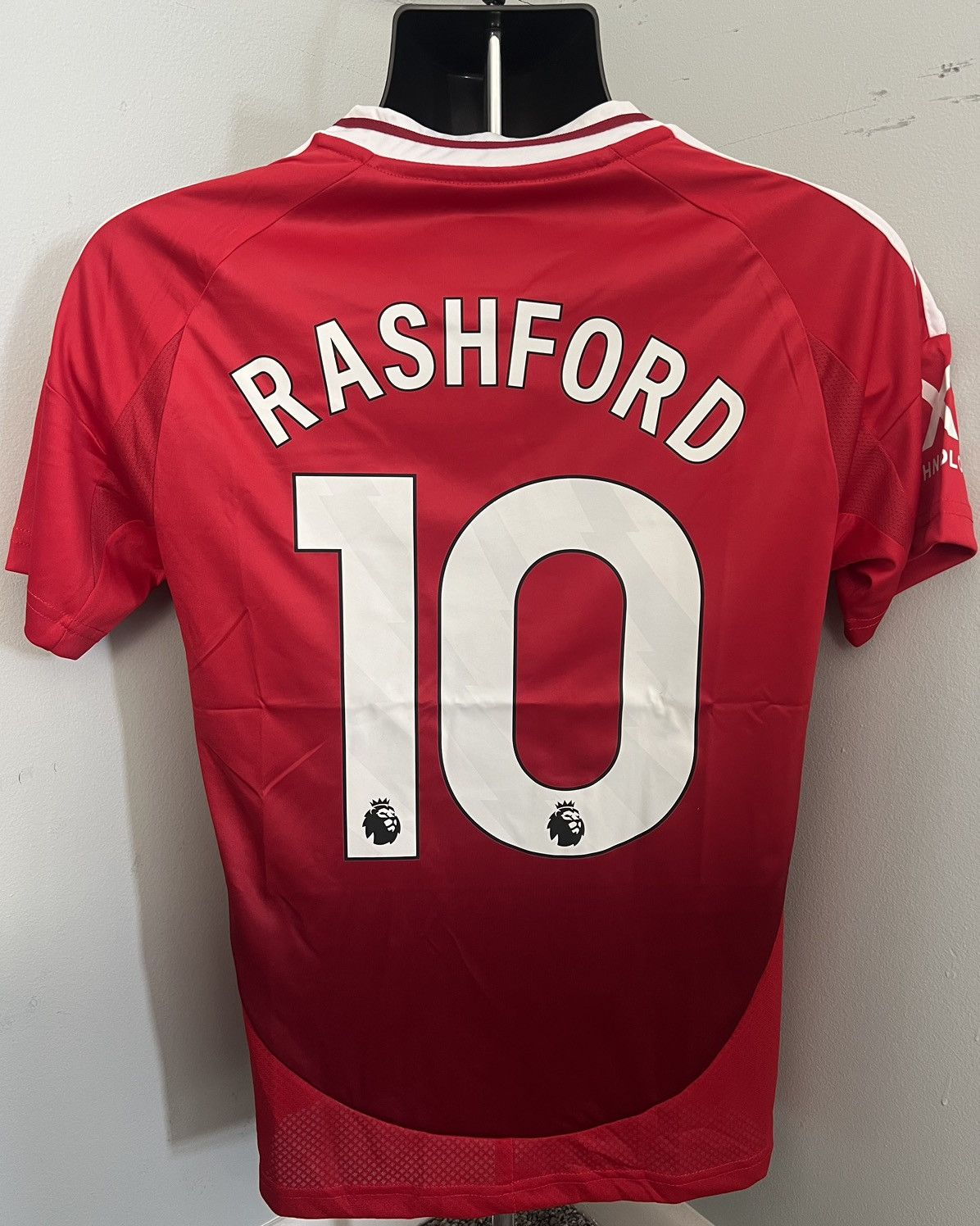 Adidas 24/25 Manchester United Home Jersey RASHFORD #10 Size US M / EU 48-50 / 2 - 2 Thumbnail
