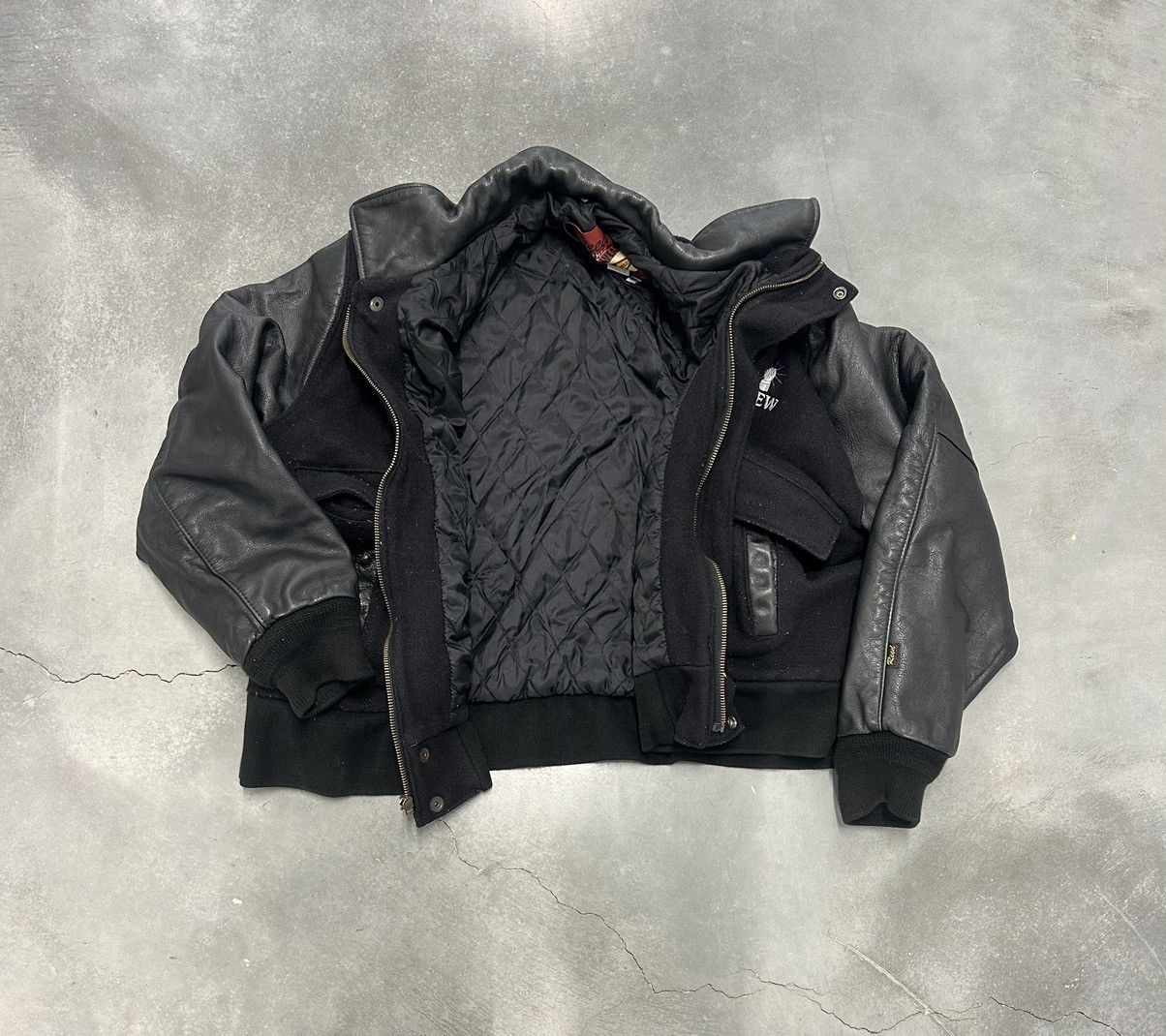 Vintage Black & grey vintage leather bomber jacket Size US XL / EU 56 / 4 - 2 Thumbnail
