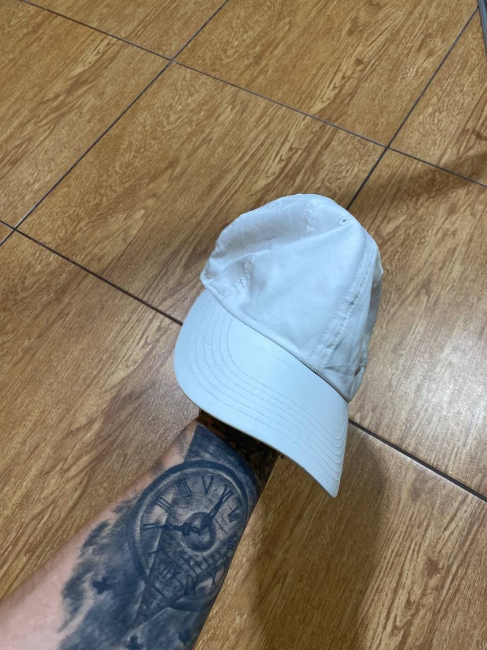 Nike Hats white Vintage Nike Cap Y2K metal logo streetwear Size ONE SIZE - 6 Thumbnail