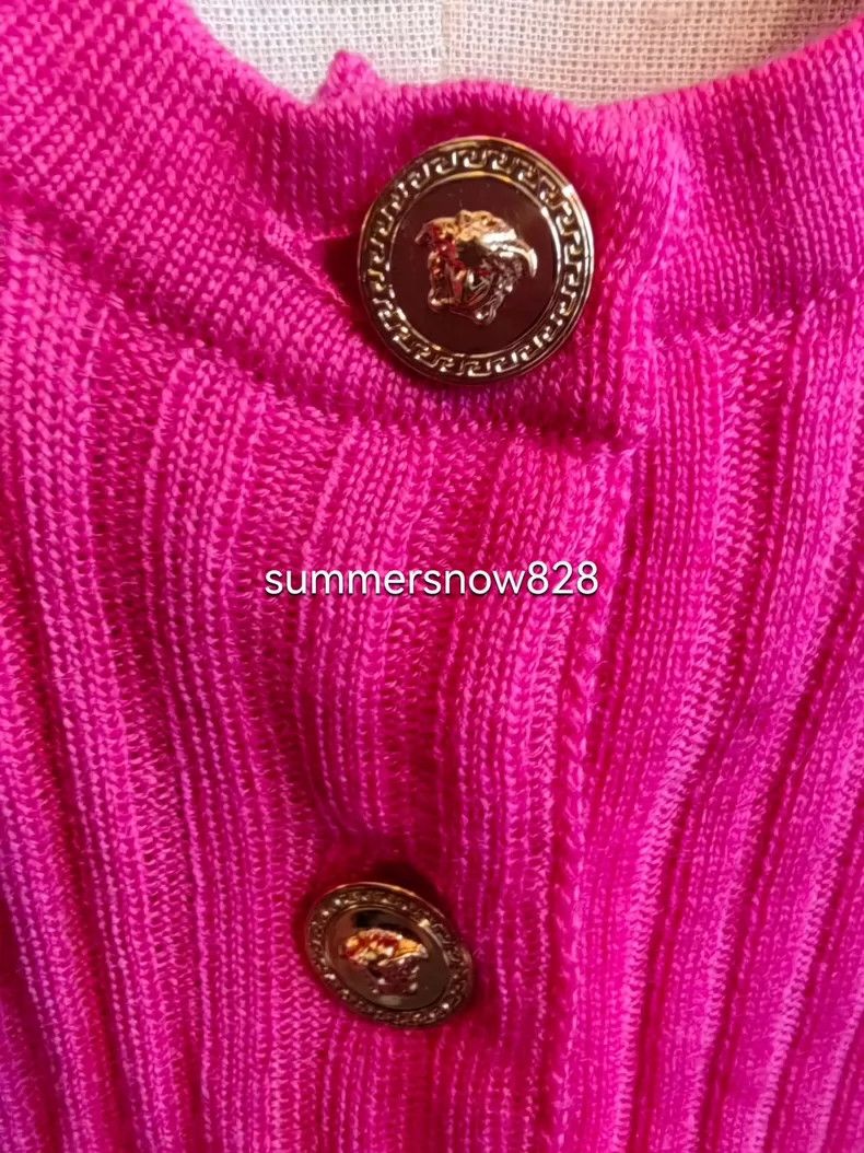 Versace Versace Wool sweater cardigan Size M / US 6-8 / IT 42-44 - 7 Thumbnail