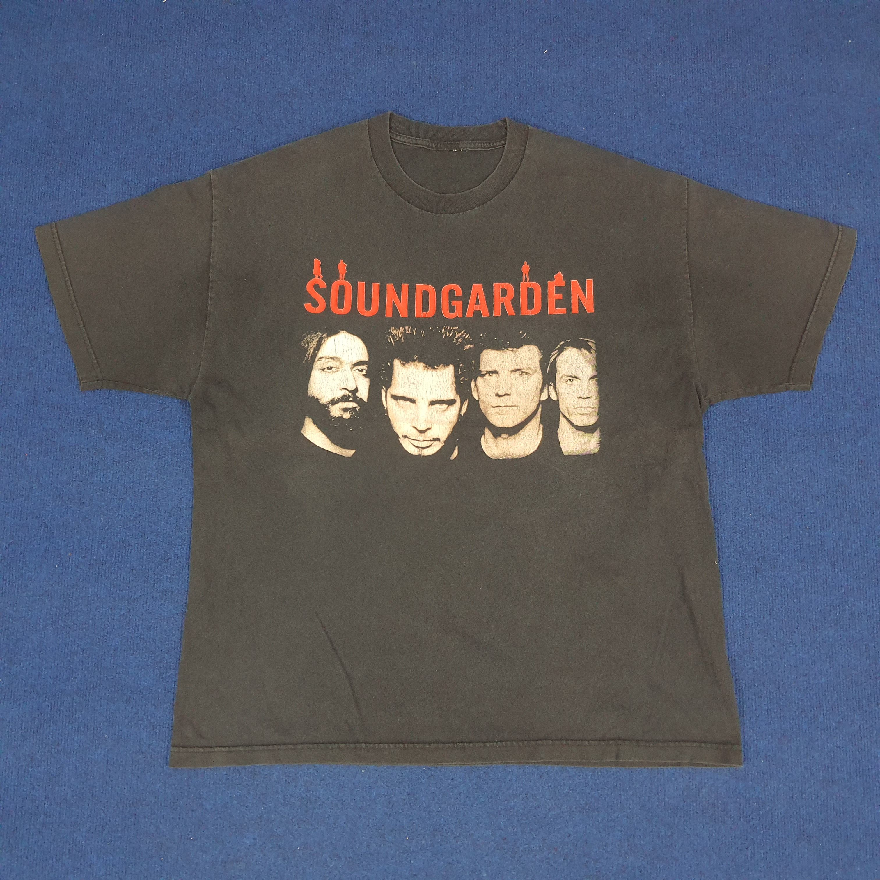 Band Tees × Vintage Vintage Soundgarden American Rock Band T-shirt Size US XL / EU 56 / 4 - 1 Thumbnail