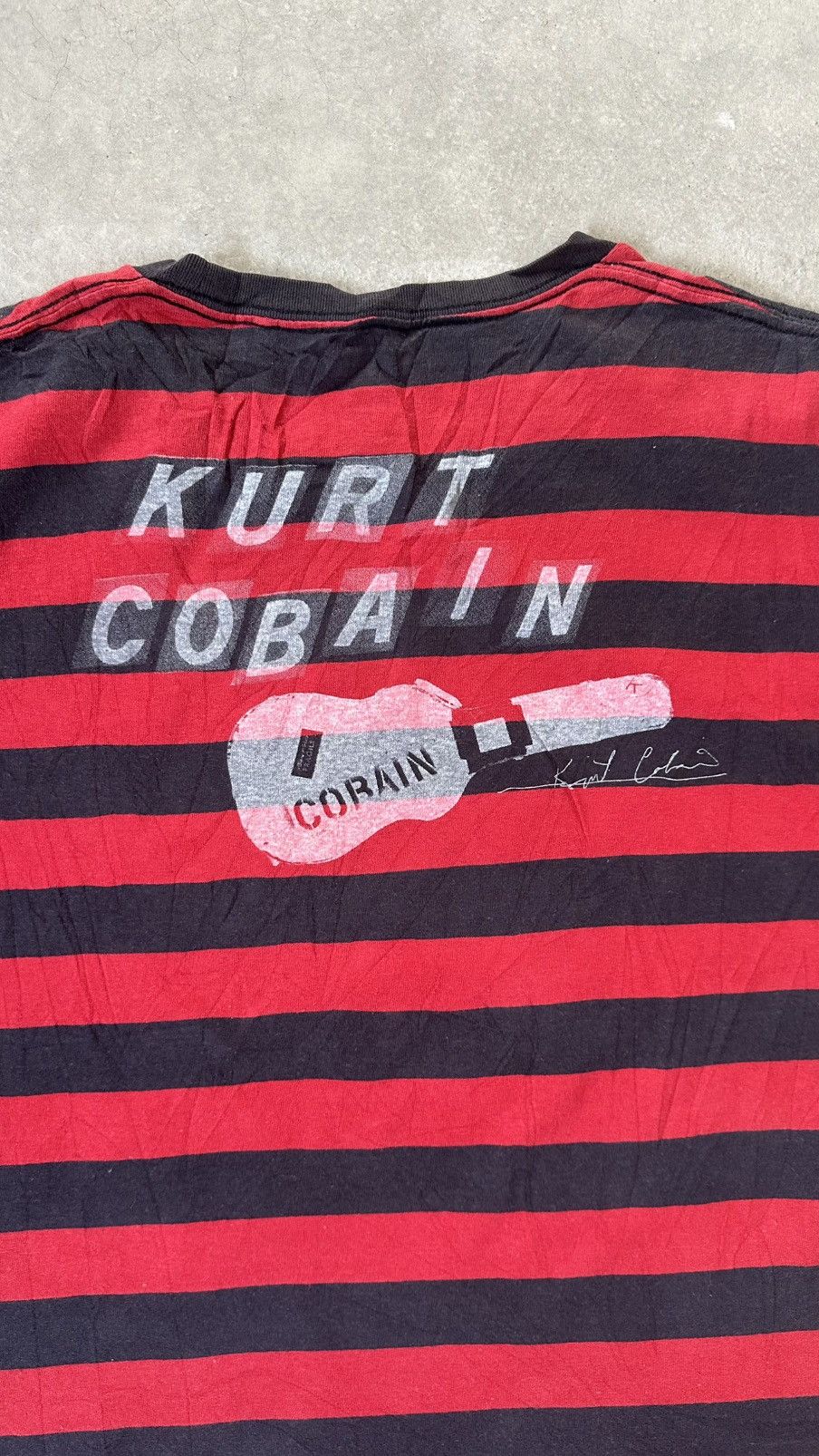Band Tees UNIQLO X KURT COBAIN STRIPES TEE Size US L / EU 52-54 / 3 - 8 Thumbnail