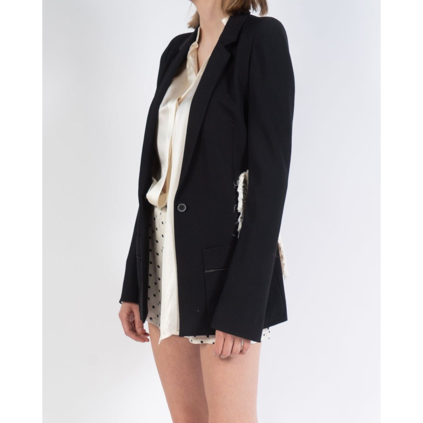 Haider Ackermann SS17 Smoked Detail Tround Shoulder Blazer in Black Wool Size S / US 4 / IT 40 - 3 Thumbnail
