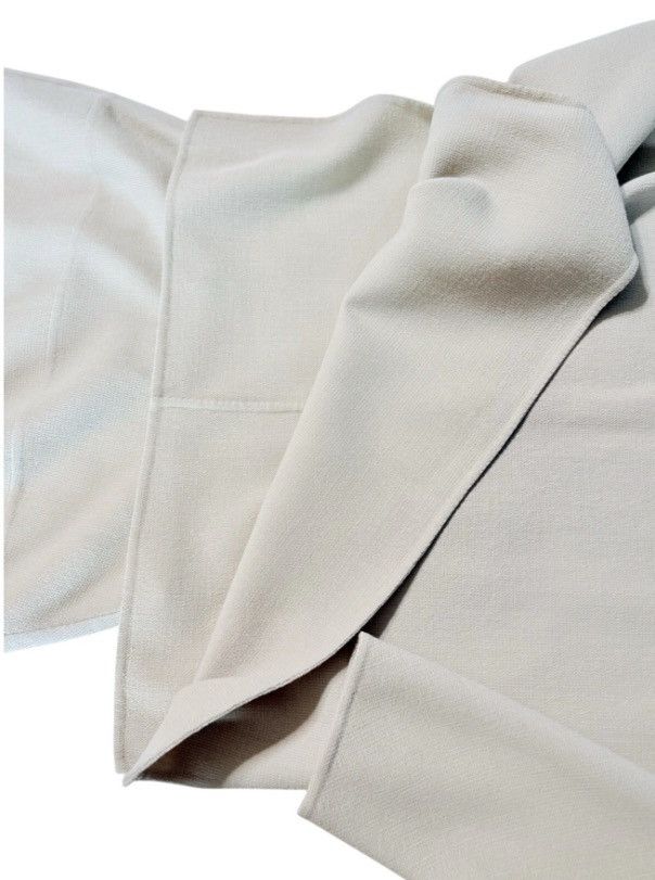 Other J. Mendel Paris Two-Piece Skirt Suit Beige Couture Ensemble Size 27" / US 4 / IT 40 - 8 Thumbnail