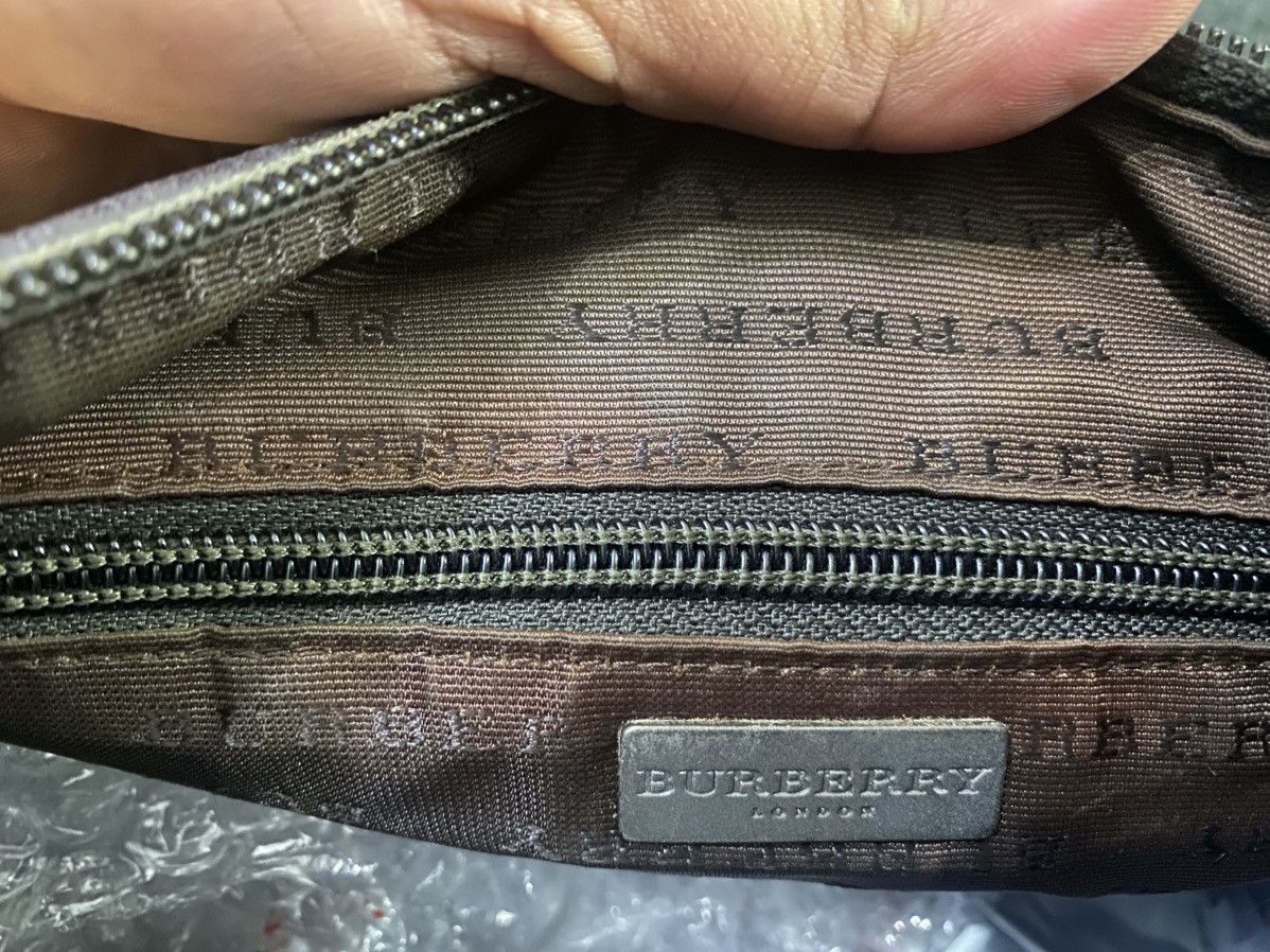 Burberry × Vintage Vintage Burberry Checked Duffle Bag Size ONE SIZE - 13 Thumbnail