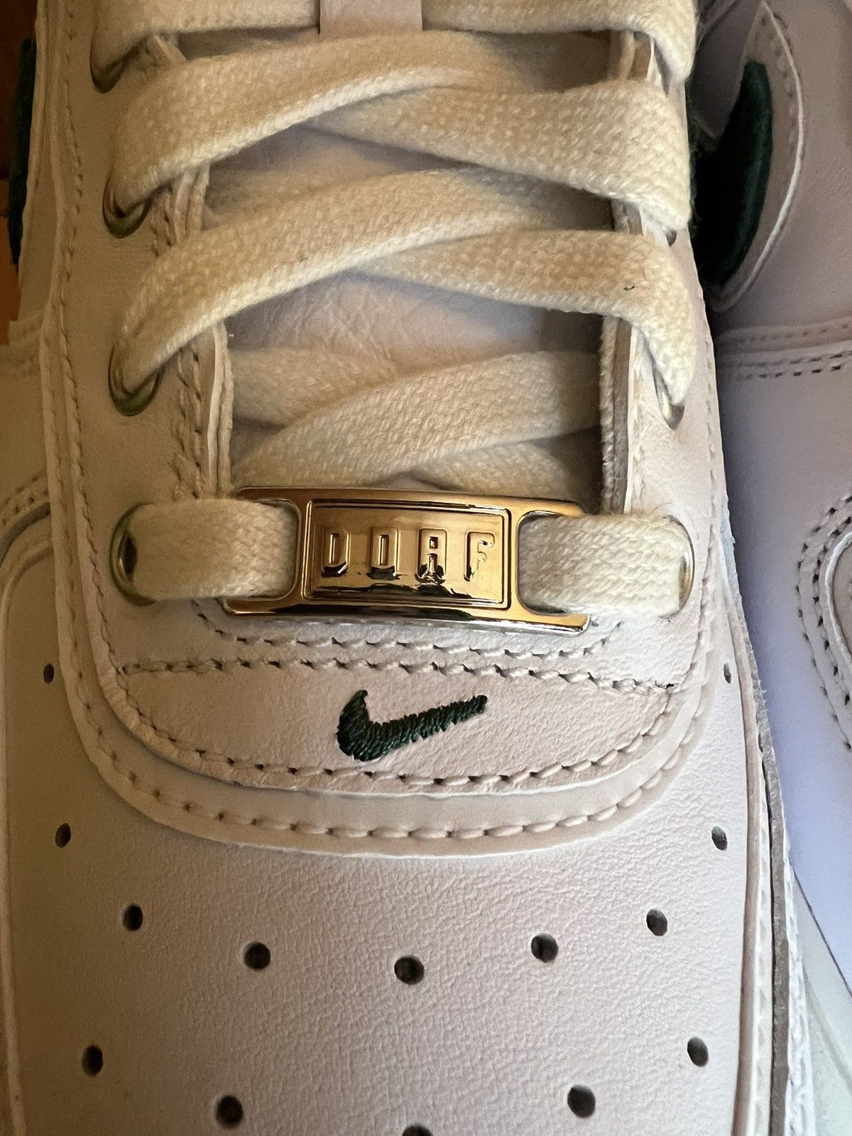 Nike Size 6.5 - AF1 Oregon PE Size US 6.5 / EU 39-40 - 5 Thumbnail