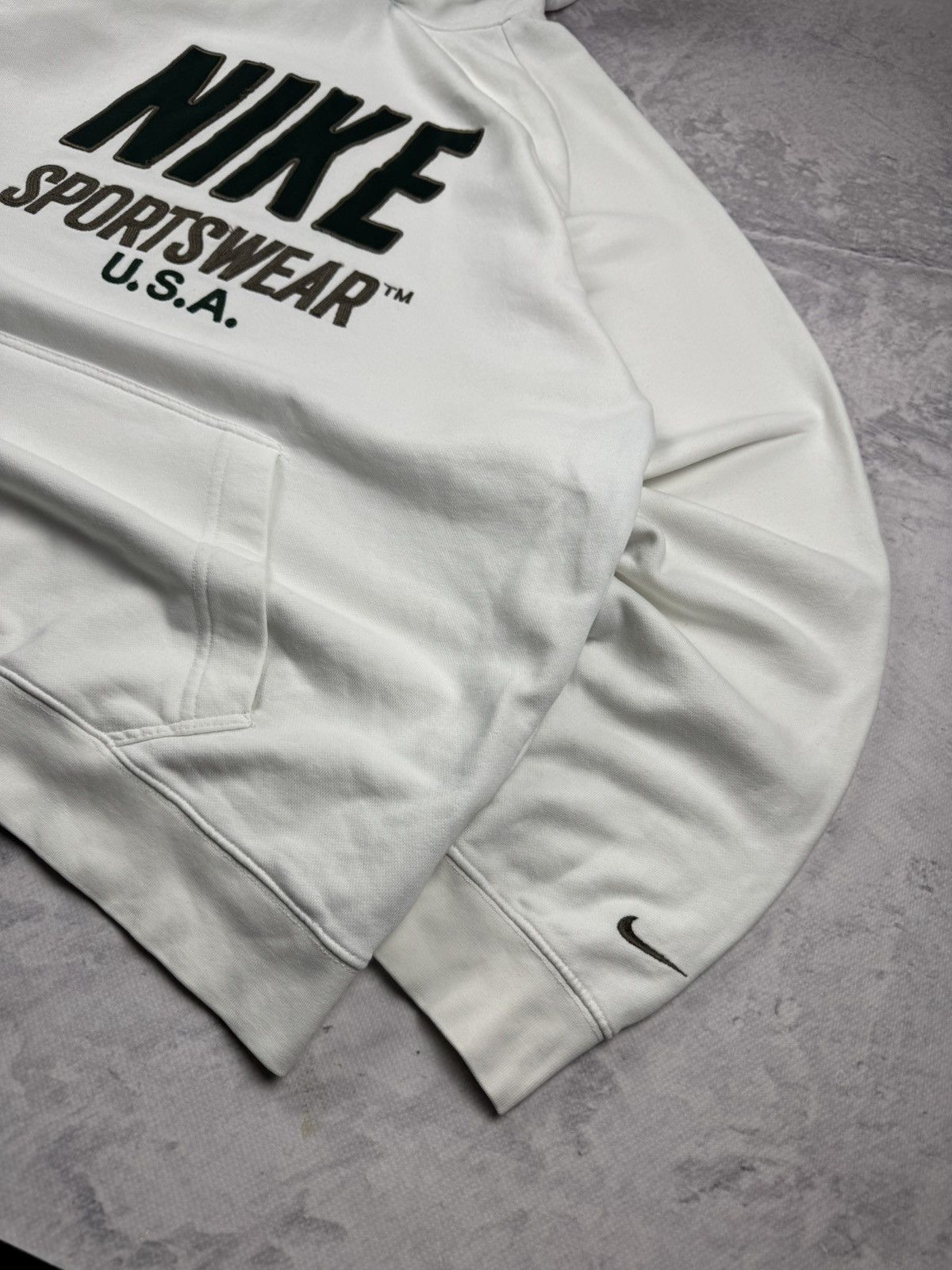 Nike × Vintage NIKE VINTAGE CENTER LOGO OVERSIZE BOXY HOODIE Size US XL / EU 56 / 4 - 3 Thumbnail