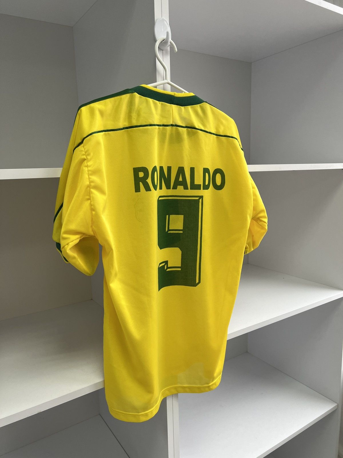 Penalty × Vintage Vintage Brazil Ronaldo football jersey Size US M / EU 48-50 / 2 - 11 Thumbnail