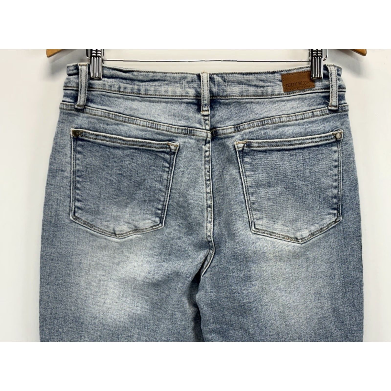 Denime Judy Blue Jeans Slim Fit 30 Women's Light Wash Blue Denim Skinny Stretch 5-Pocket City Preppy Vintage? No vintage. Size 30" / US 8 / IT 44 - 4 Thumbnail