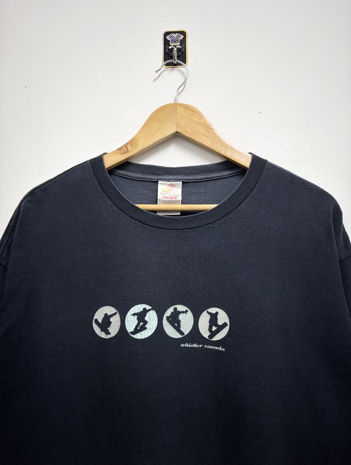 Snow Peak 2000's Whistler Canada Snowboard / Snow Peak Center T-Shirt Size US L / EU 52-54 / 3 - 3 Thumbnail