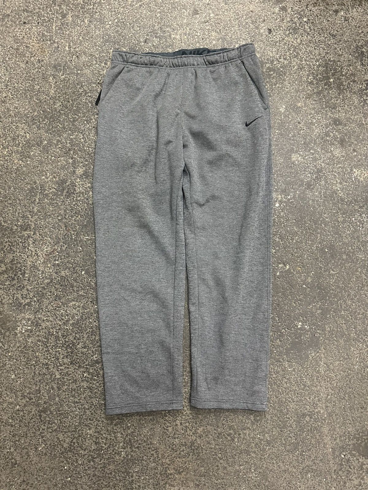Other Nike Therma fit sweatpants Size US 34 / EU 50 - 1 Thumbnail