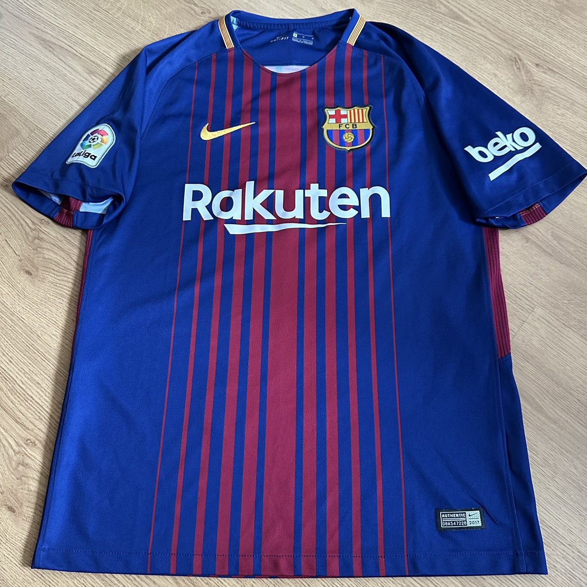 Nike Nike BARCELONA 2017 2018 HOME FOOTBALL SHIRT SOCCER JERSEY Size US M / EU 48-50 / 2 - 1 Thumbnail