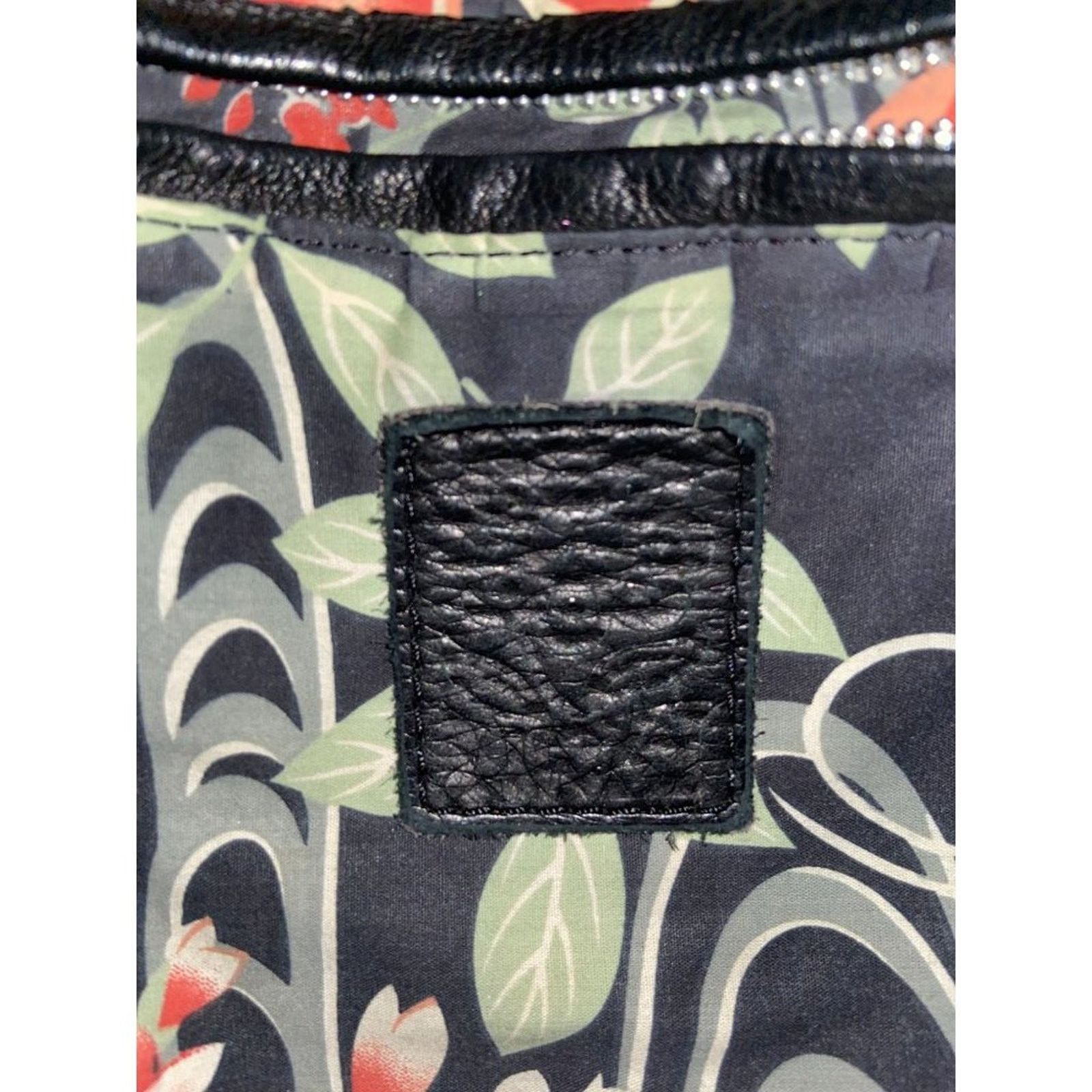 Lucky Brand Lucky Brand Black Leather Hobo Handbag/Purse Size ONE SIZE - 5 Thumbnail