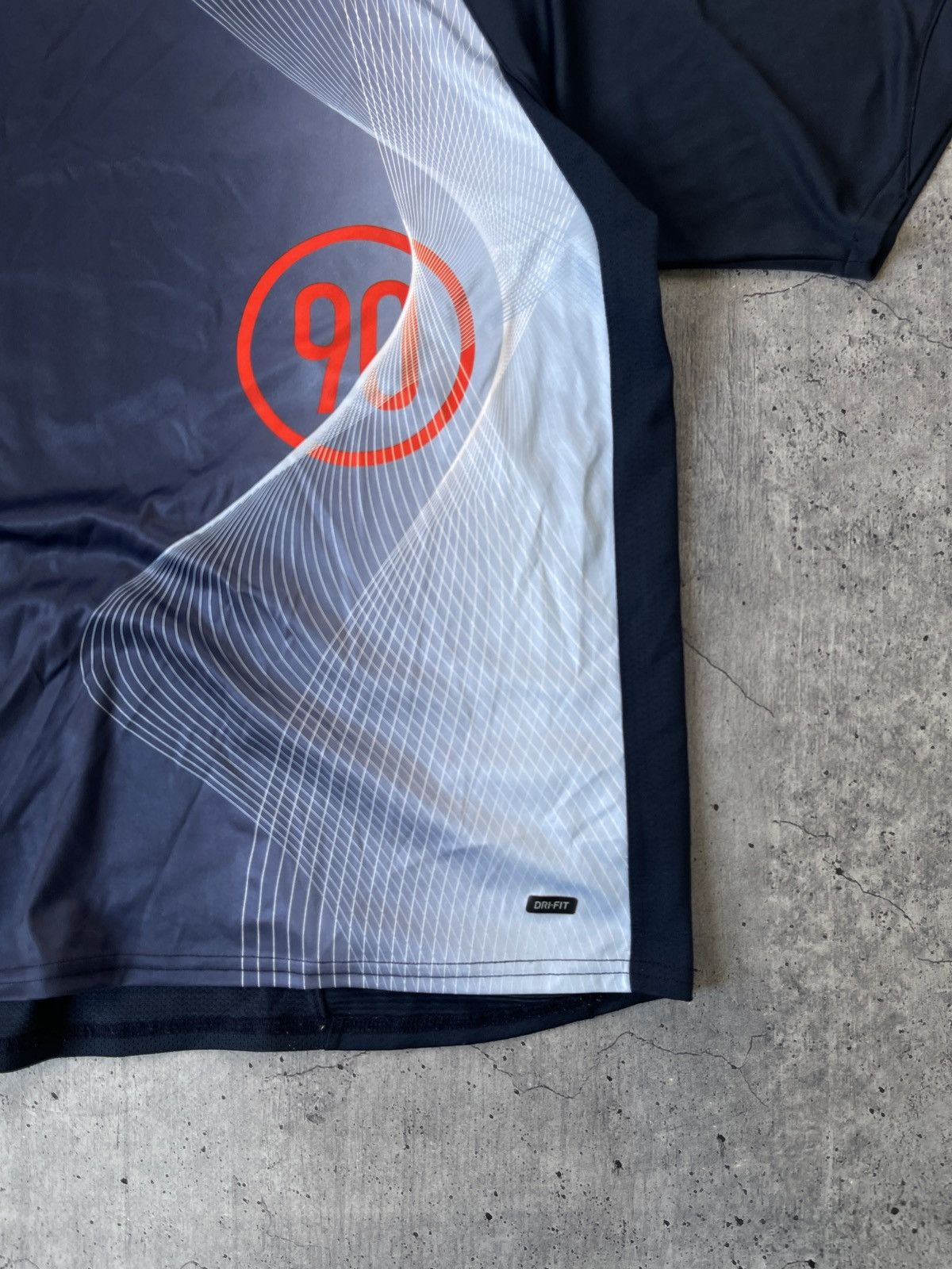 Other 🇺🇸 Vintage 90s Nike TN Total 90 t-shirt rare hype Y2K Size US M / EU 48-50 / 2 - 3 Thumbnail