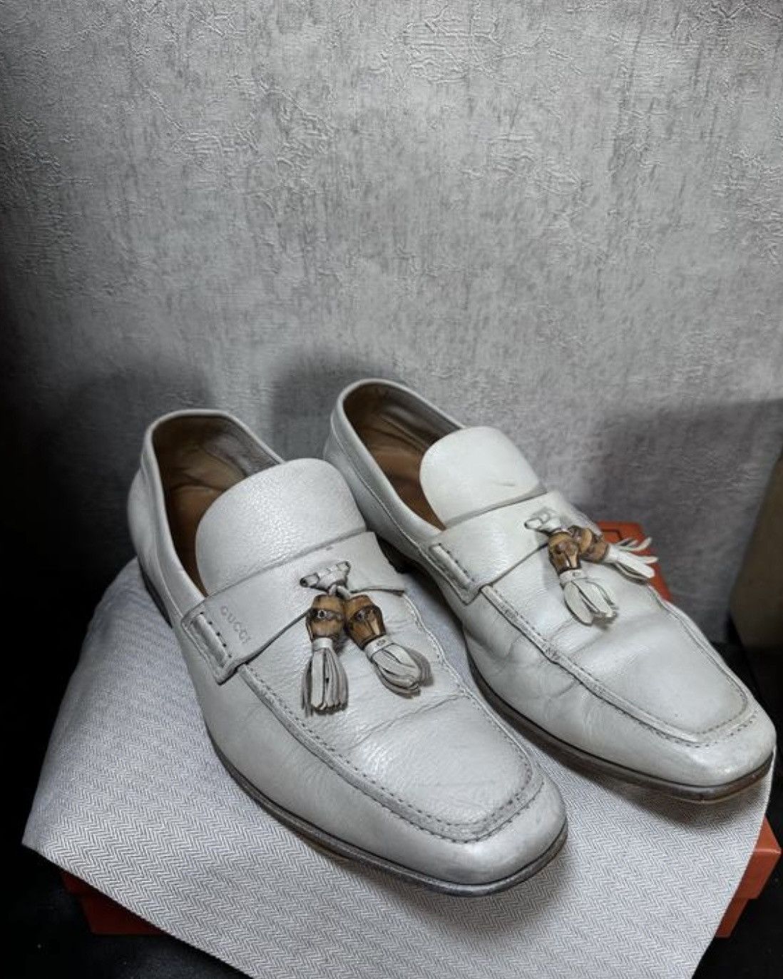 Gucci GUCCI Leather loafers with tassels Size US 7.5 / EU 40-41 - 1 Thumbnail