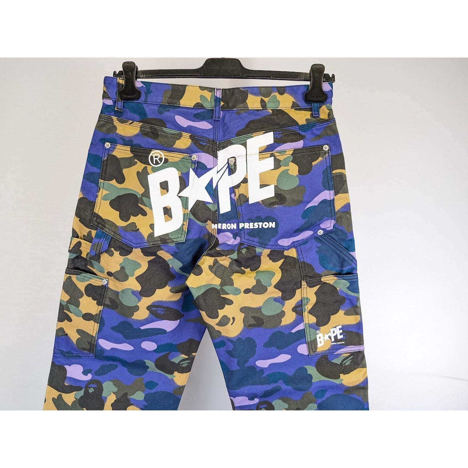 Bape × Heron Preston o1rshd1 Camou Worker Pant Camouflage in Multicolor Size US 32 / EU 48 - 17 Thumbnail