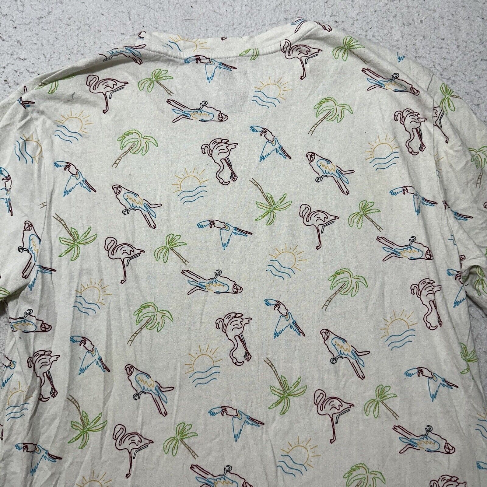 Other Arizona Medium Parrots Flamingos Beach Pattern Graphic Tee Size US M / EU 48-50 / 2 - 10 Thumbnail