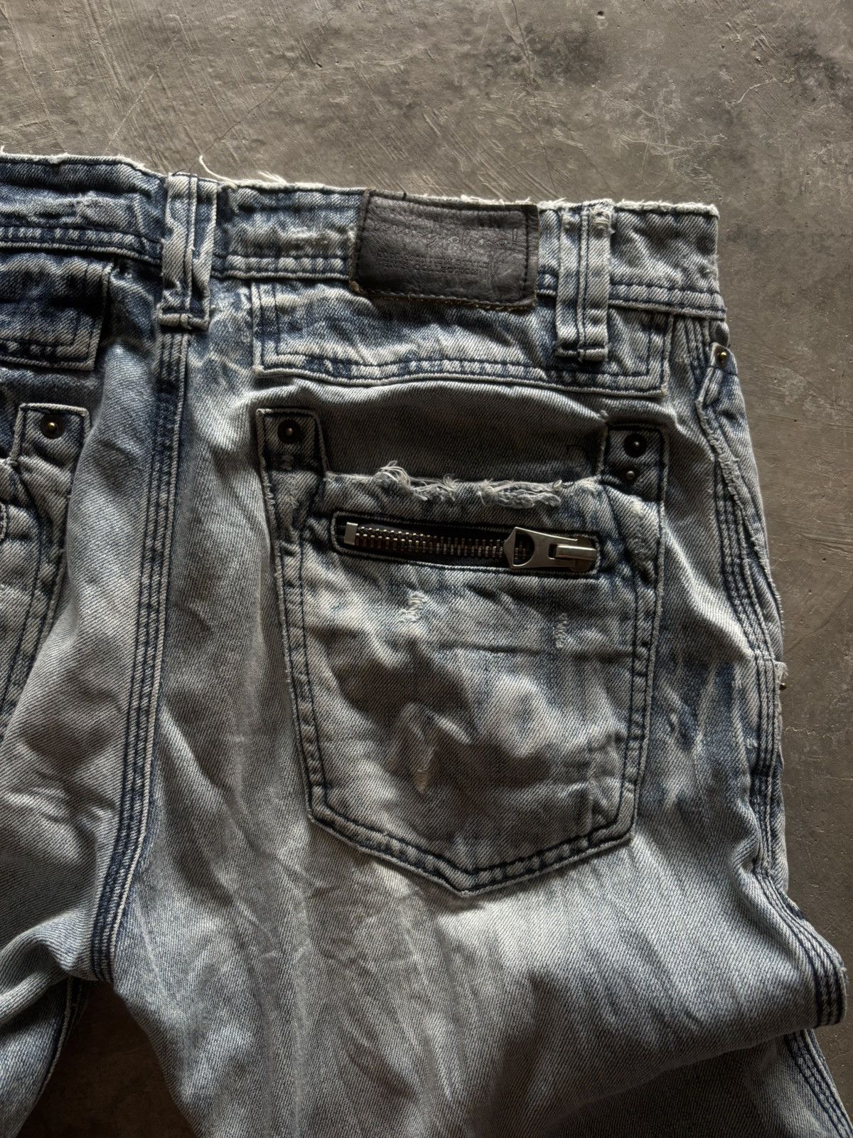 If Six Was Nine ARMY OF NO distressed japanese denim grunge punk stone wash Size US 32 / EU 48 - 16 Thumbnail
