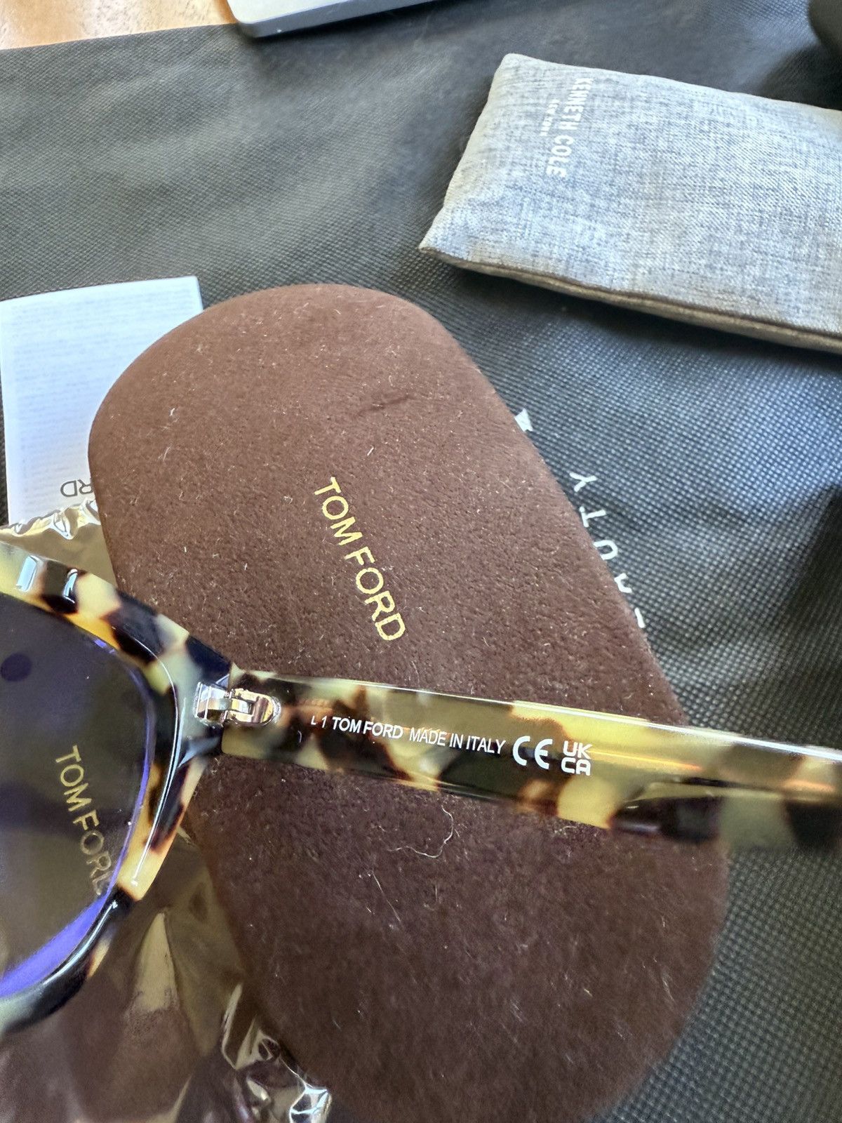 Tom Ford Tom Ford Tortoise Sunglasses Size ONE SIZE - 4 Thumbnail