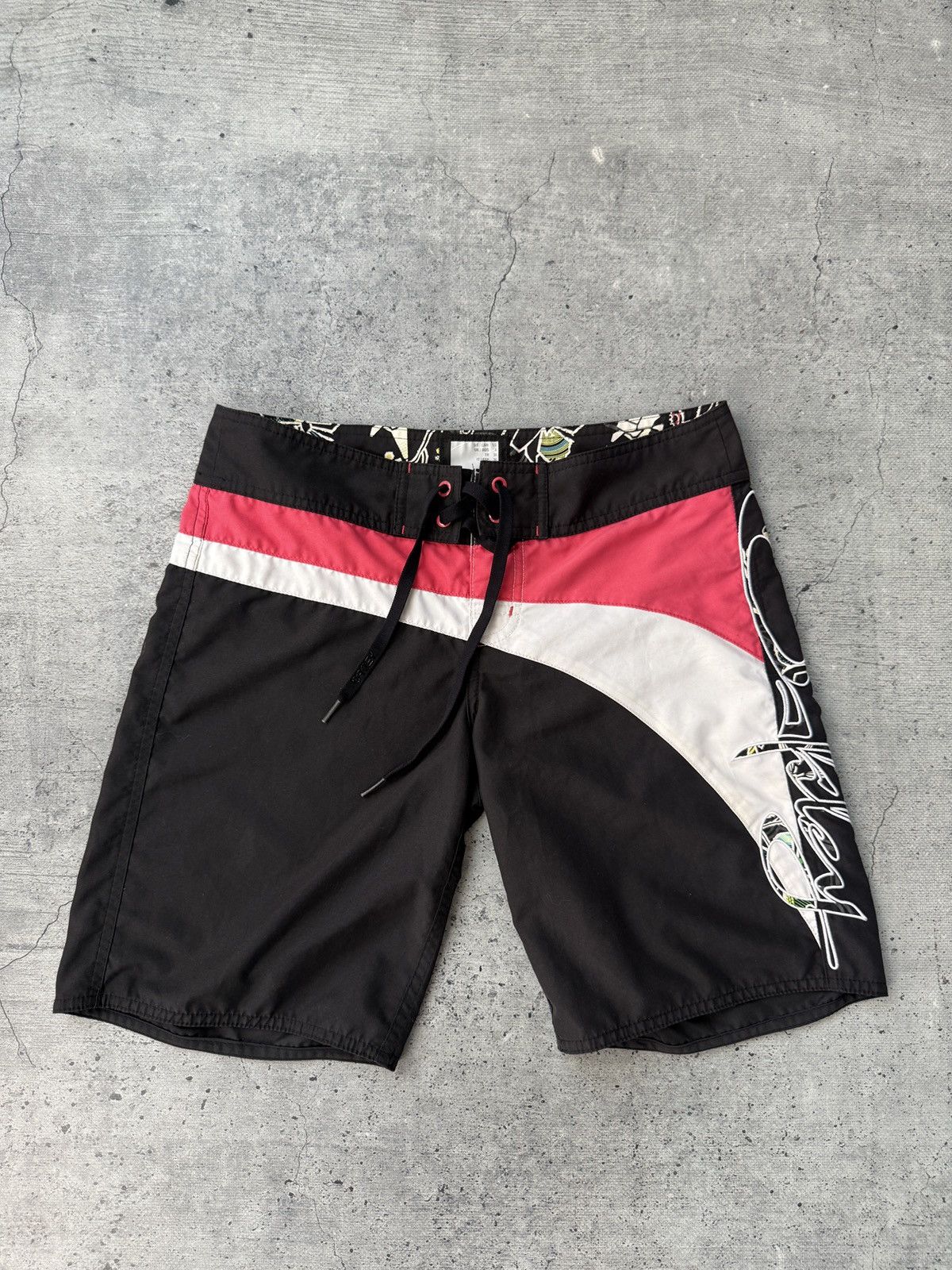 Oakley Oakley Surf Shorts Big Logo Size US 30 / EU 46 - 2 Thumbnail
